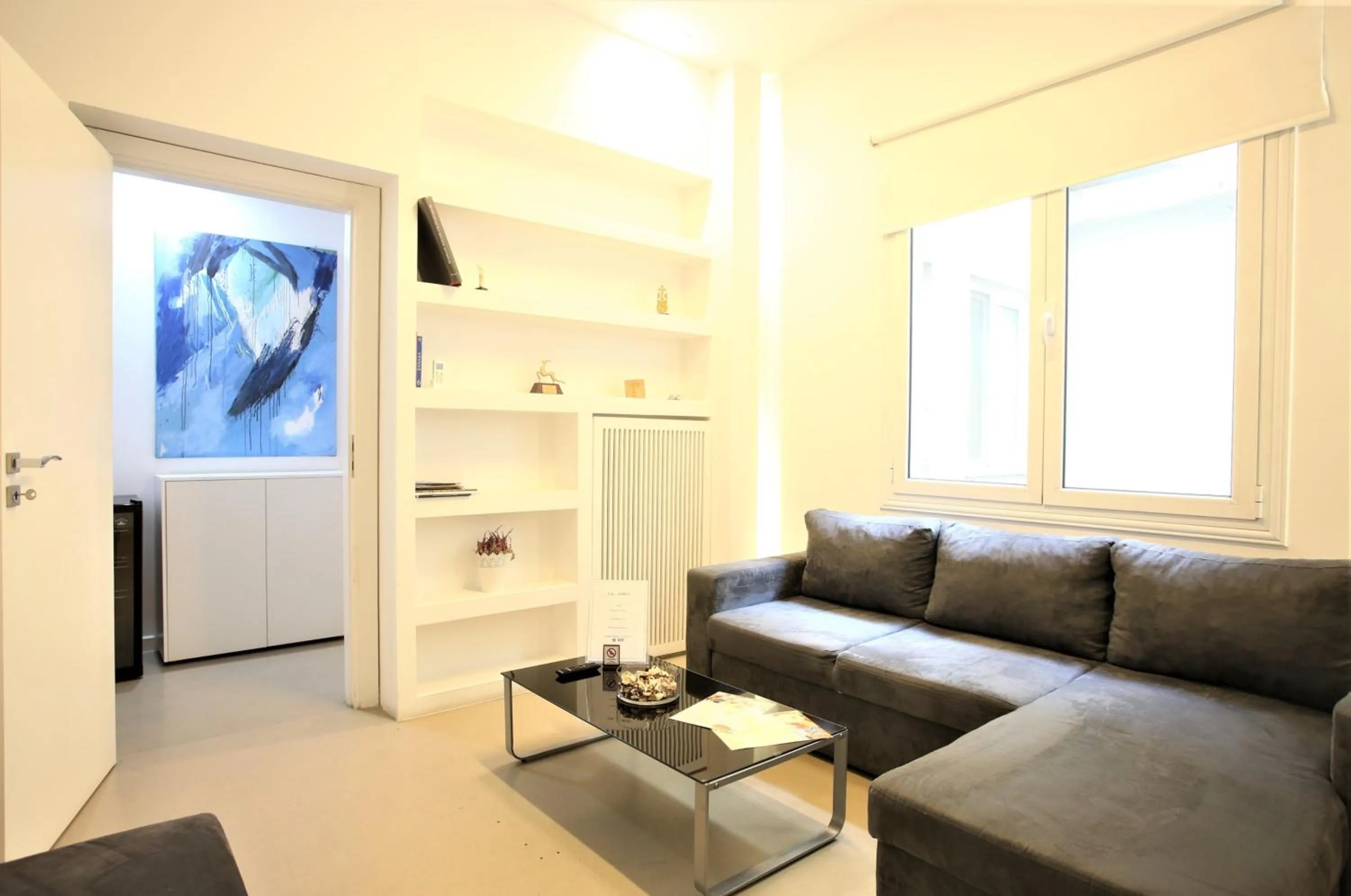 Living room in GK Athens by GK Properties