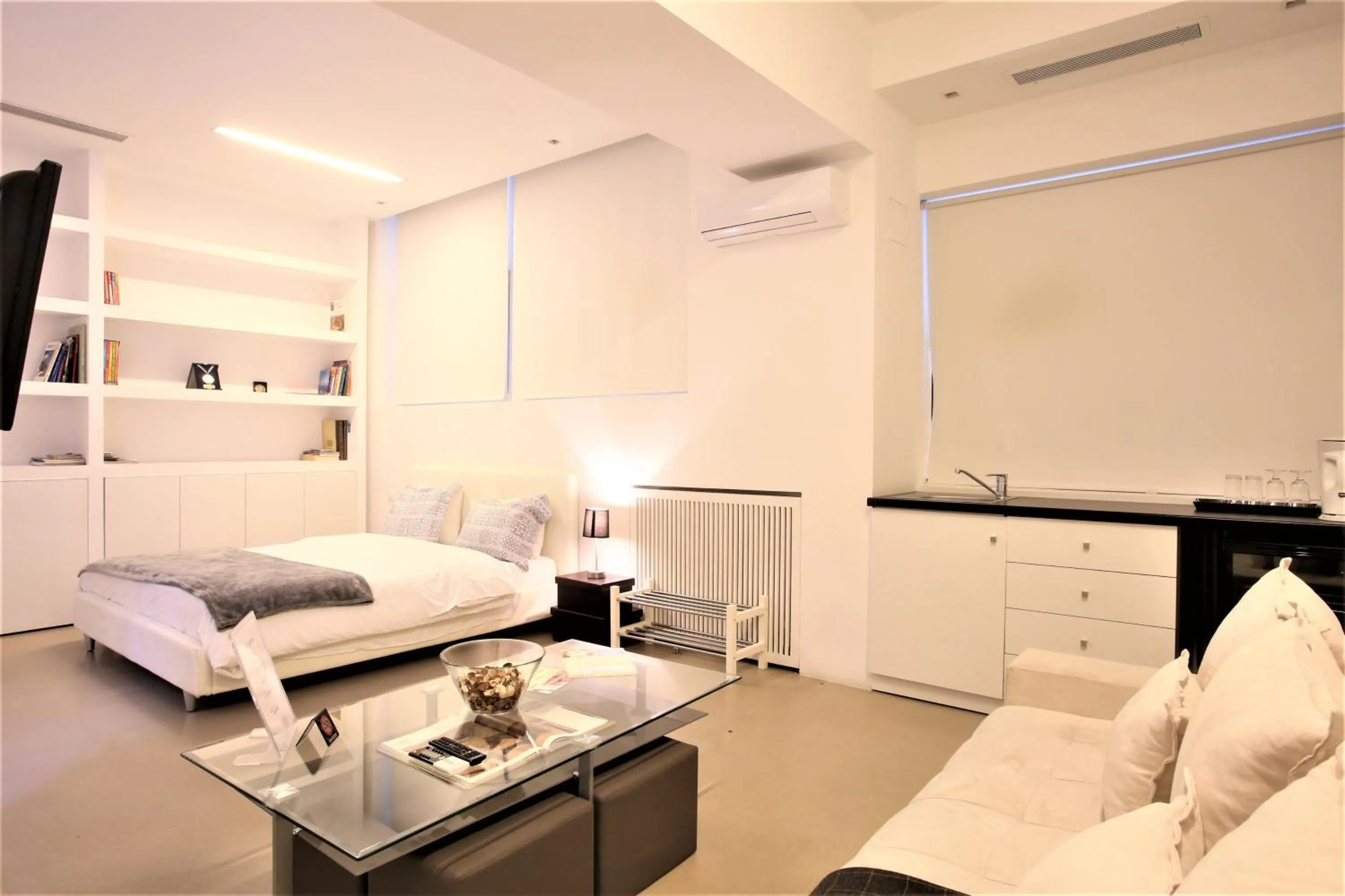 Photo of the whole room, Bed in GK Athens by GK Properties