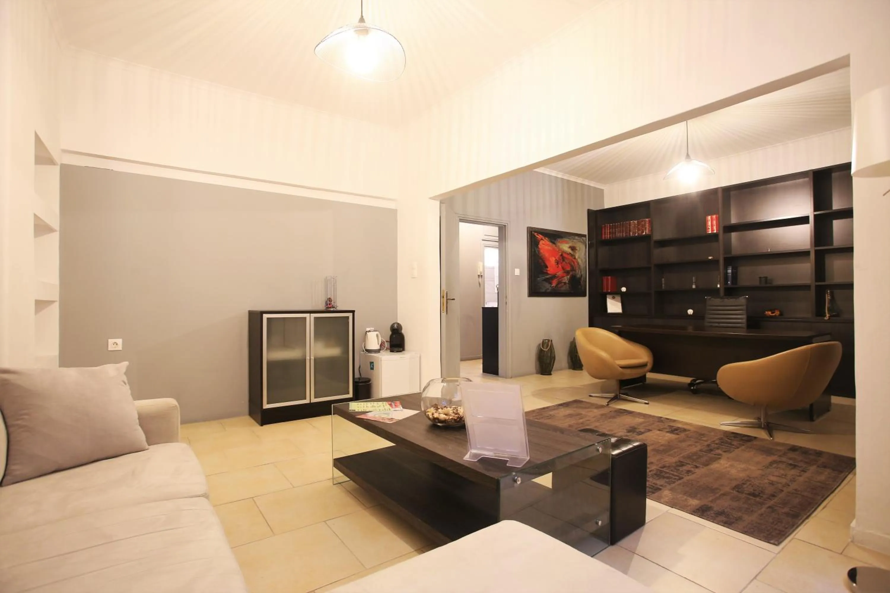 Living room in GK Athens by GK Properties