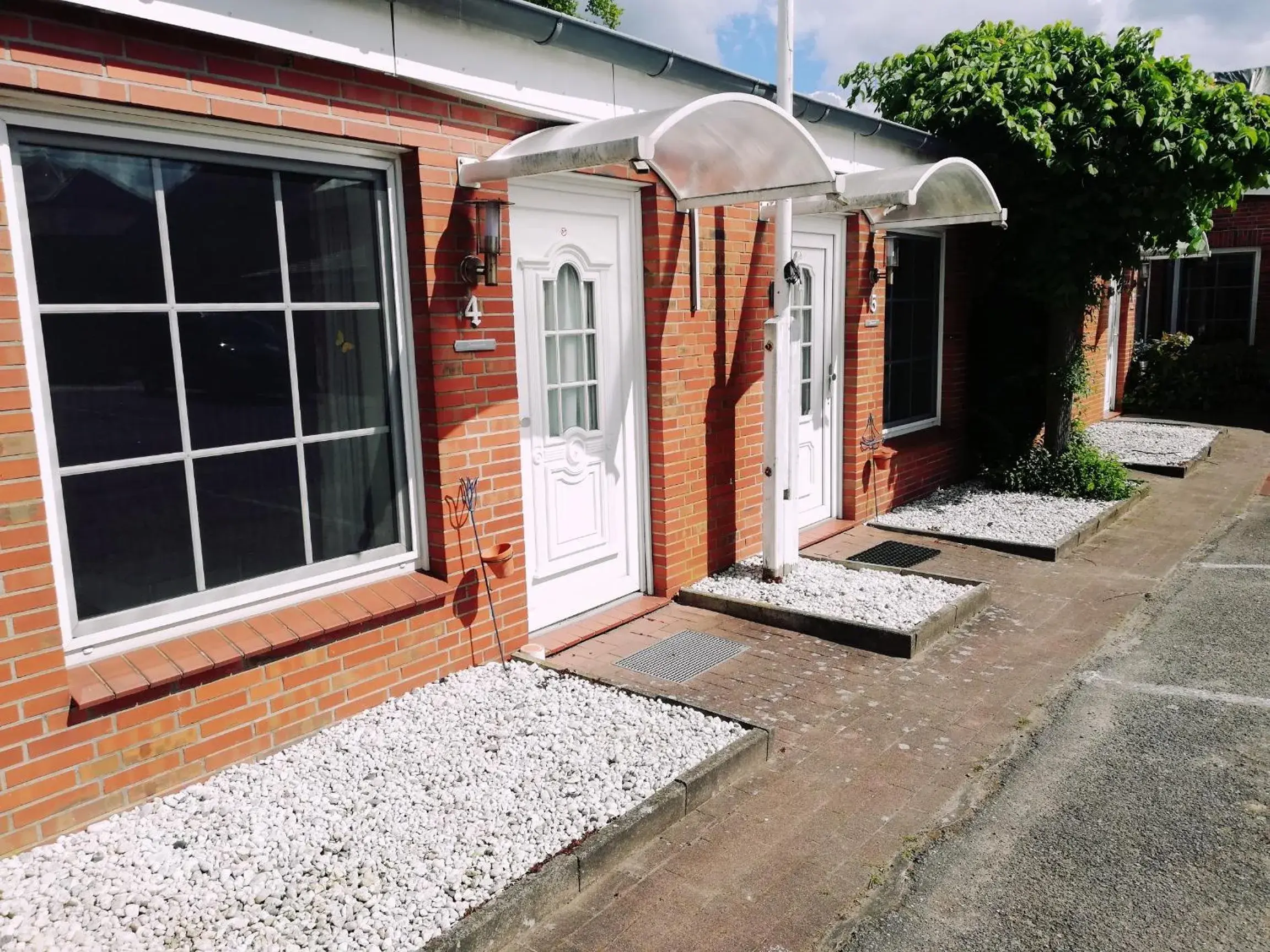 Large Twin Room - single occupancy in Hotel Dorfschänke Large Twin Room - single occupancy in Hotel Dorfschänke