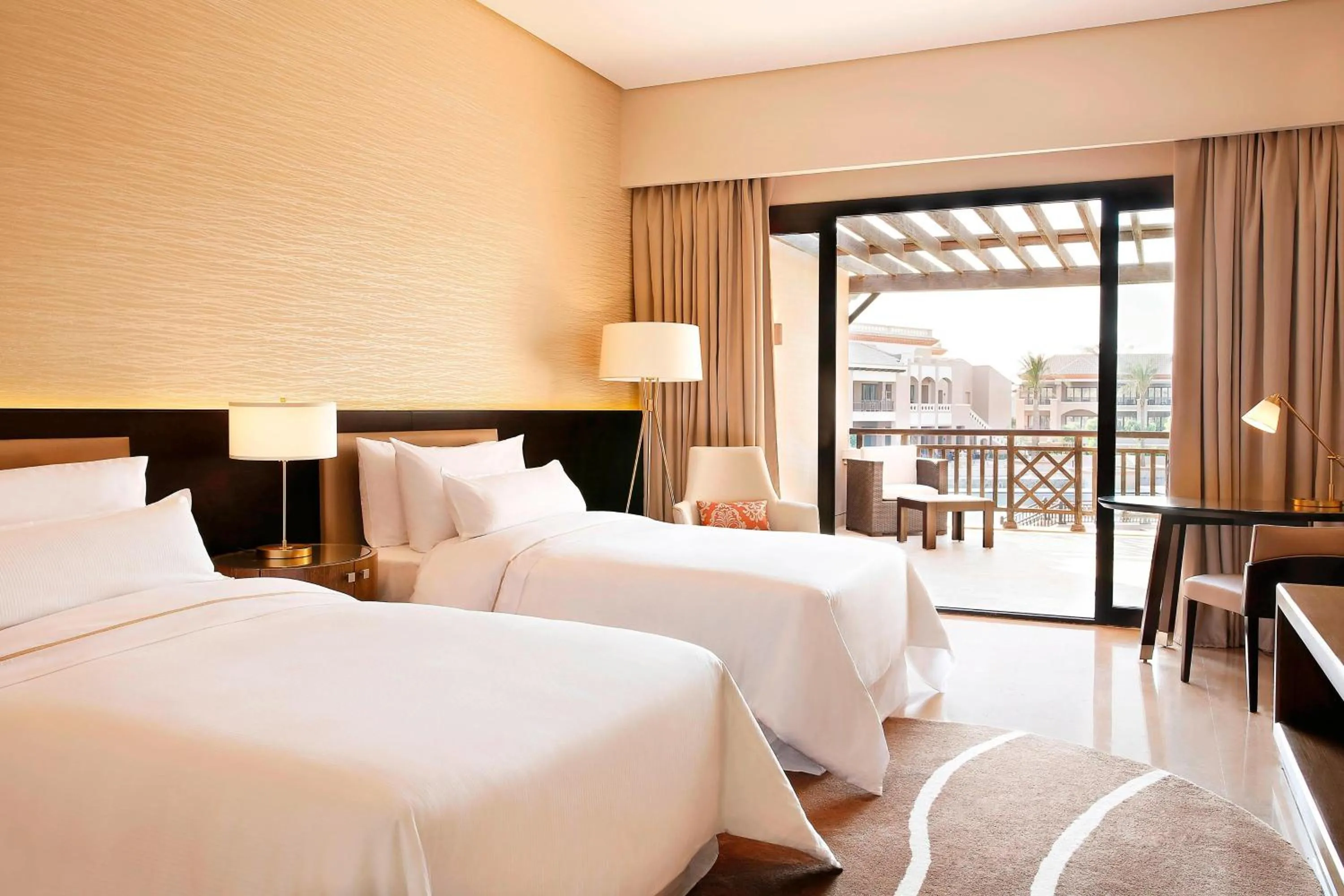 Swimming pool, Bed in The Westin Cairo Golf Resort & Spa, Katameya Dunes