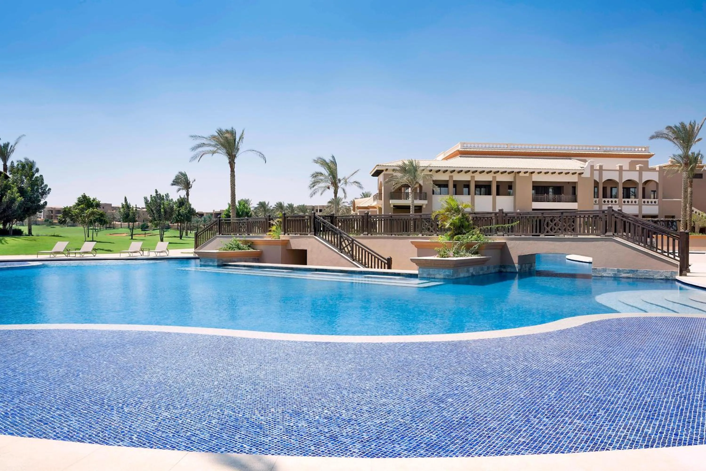 Swimming pool in The Westin Cairo Golf Resort & Spa, Katameya Dunes