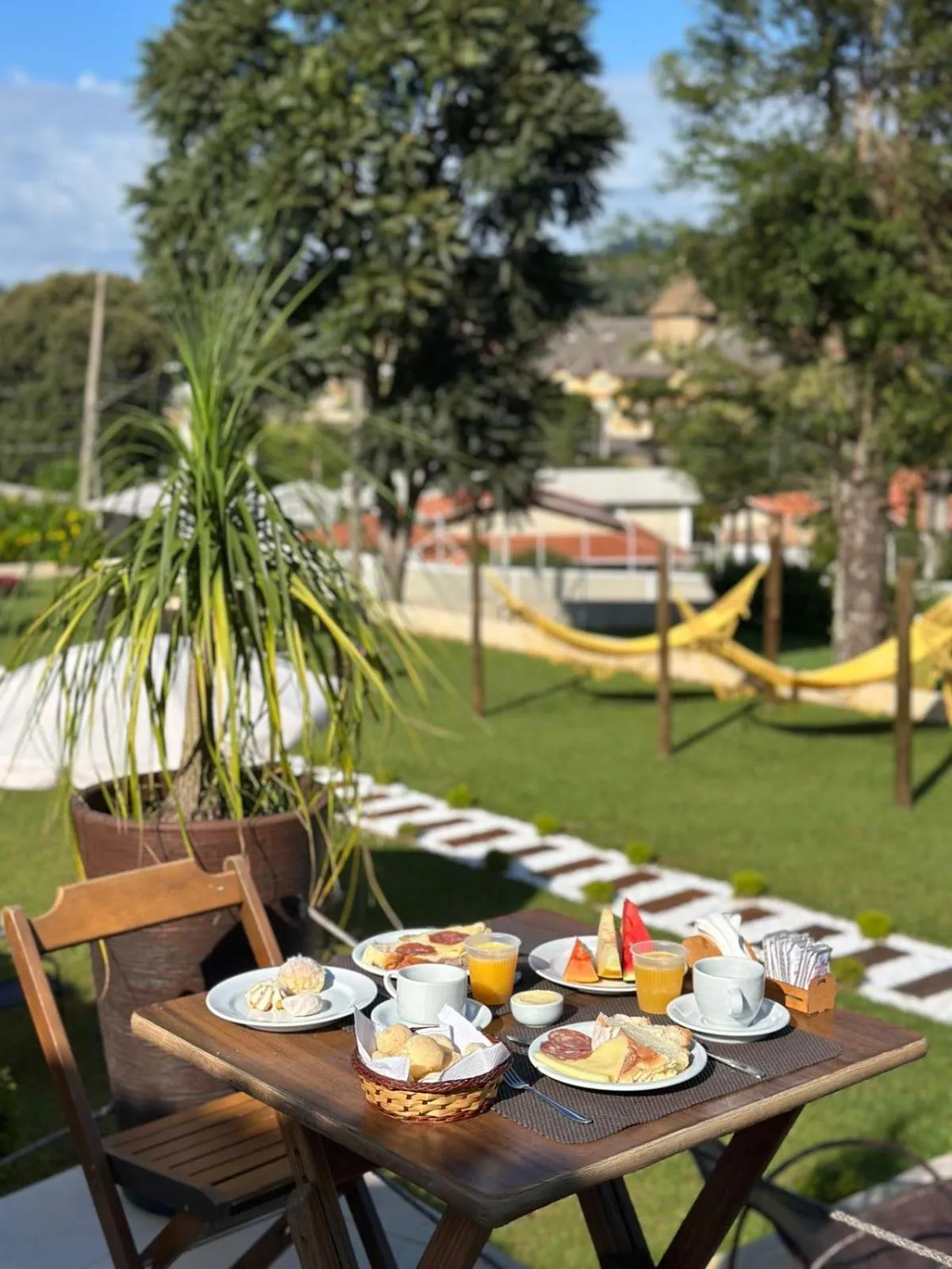 Pousada Flores do Campo