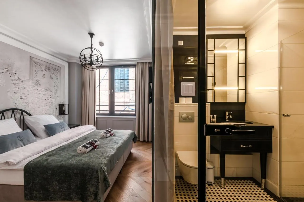 Bathroom, Bed in Gotyk House