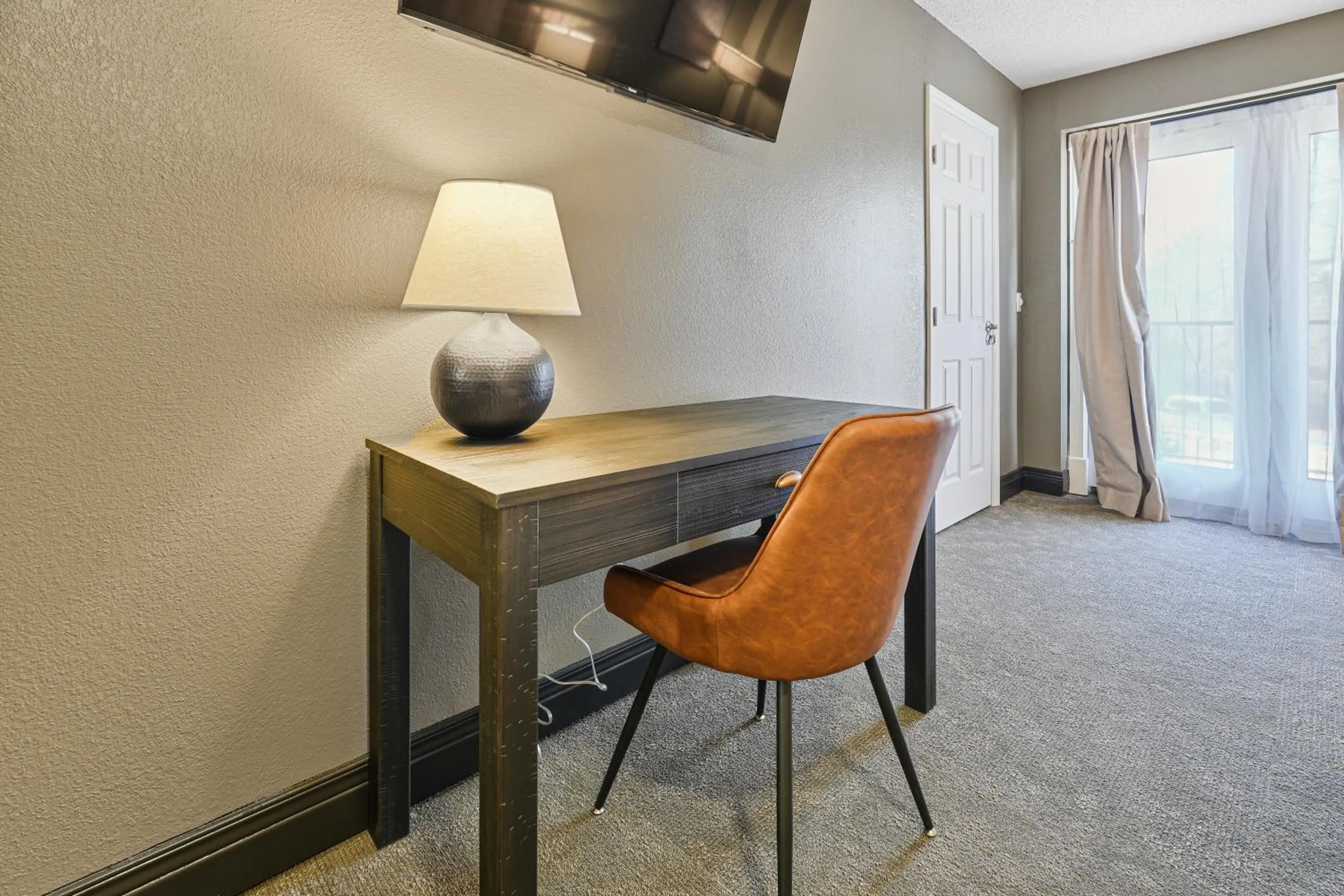 Bedroom in Tremont Lodge & Resort