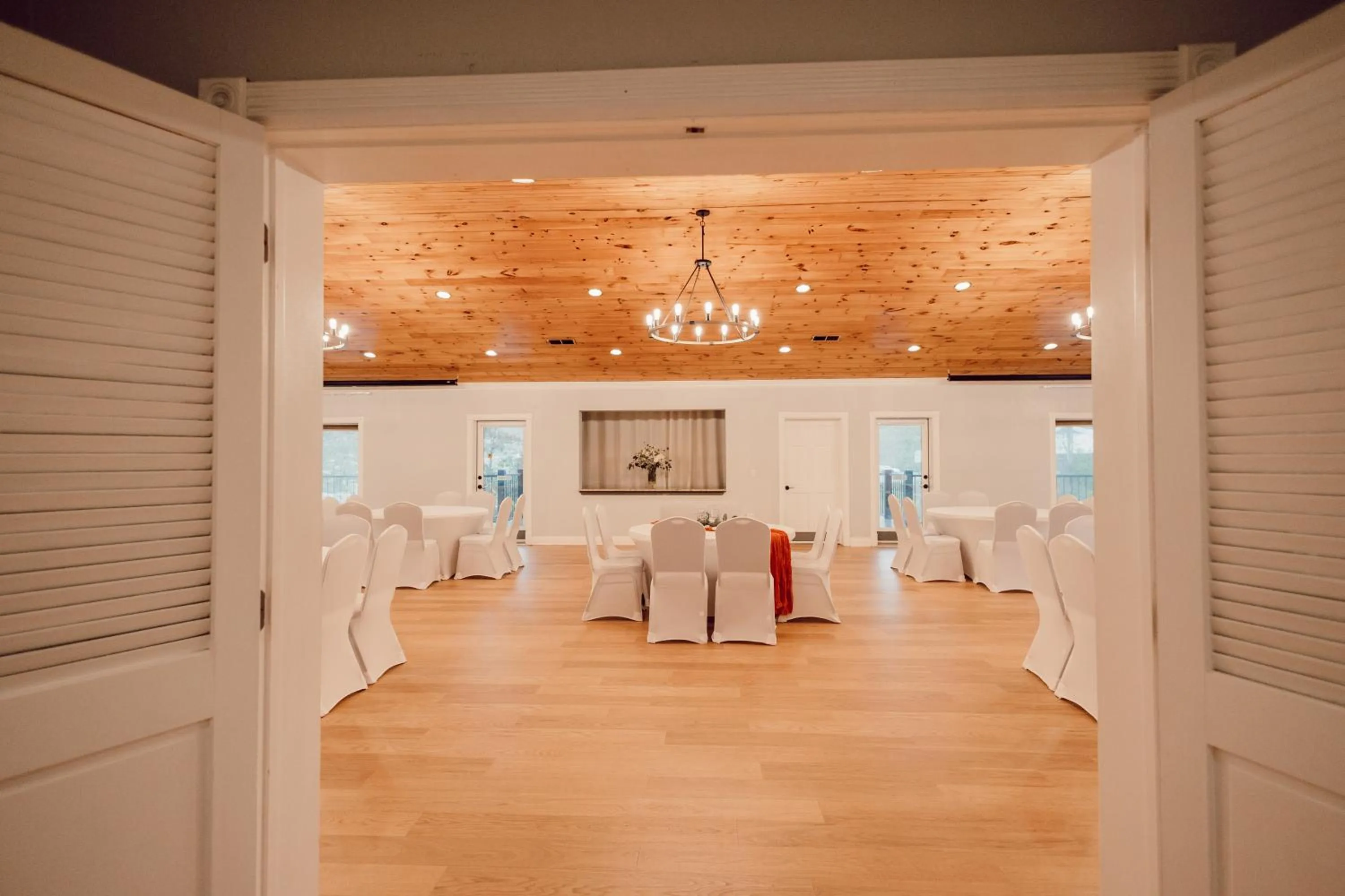 wedding in Tremont Lodge & Resort