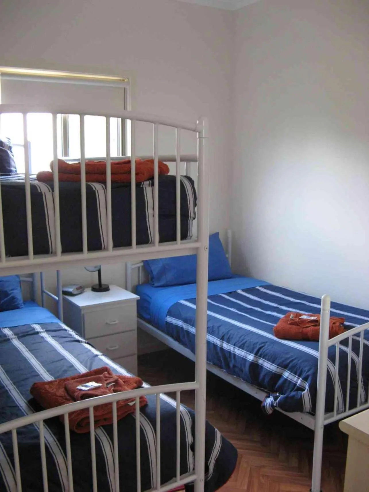 bunk bed, Bed in Lookout Holiday Units