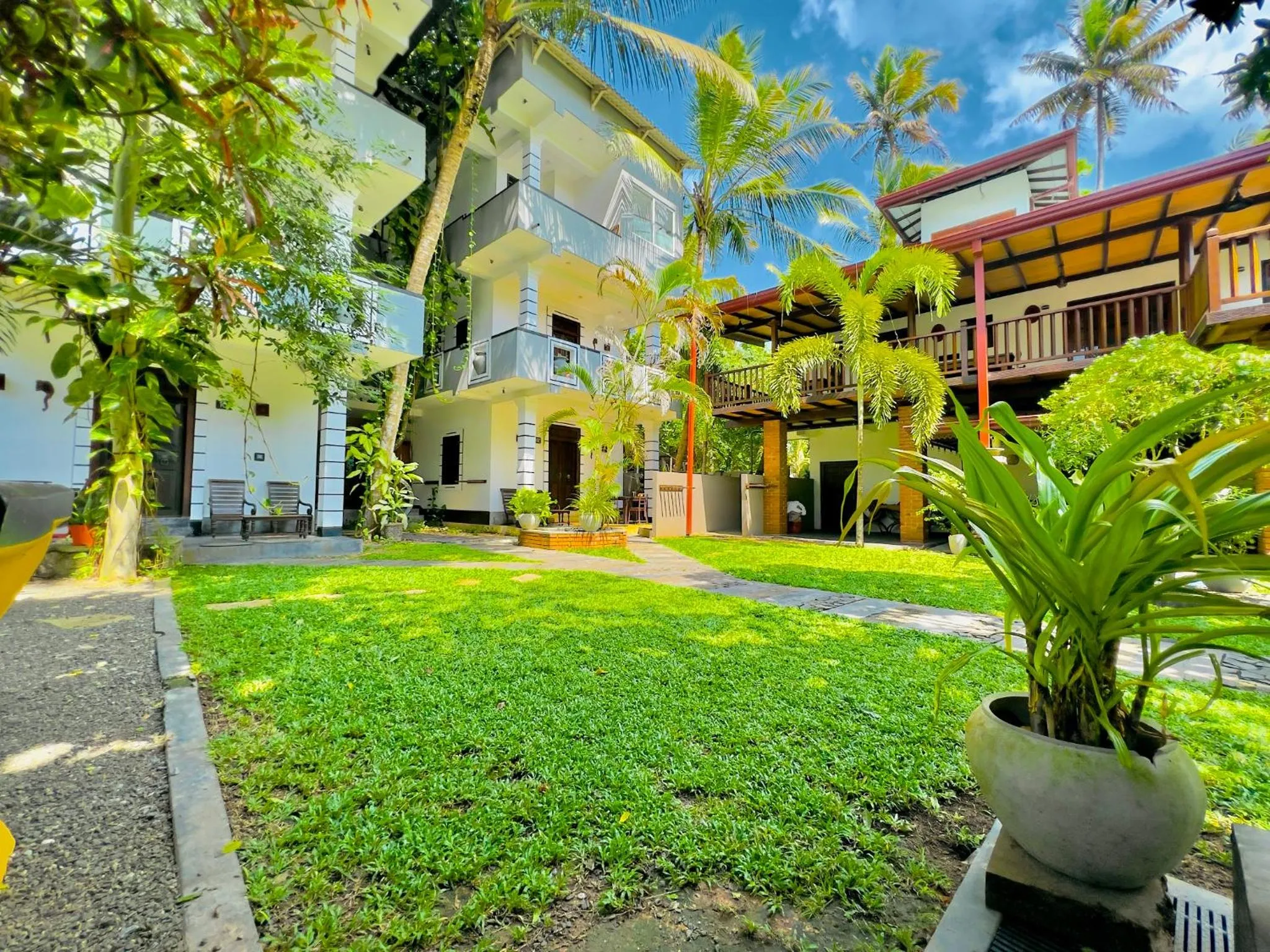 Property building in Crystal Palace