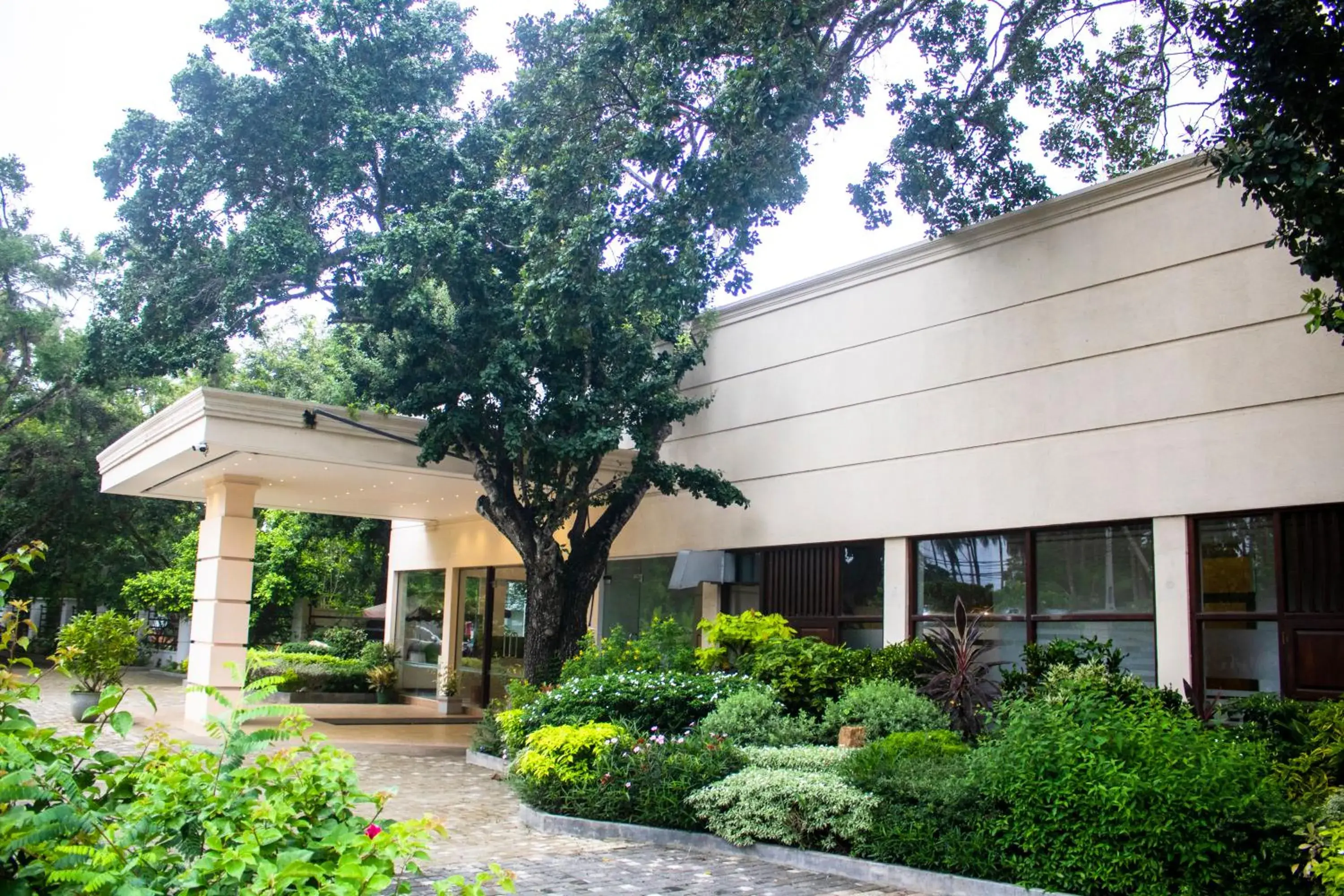 Jade Green Hotel Hambantota Jade Green Hotel Hambantota