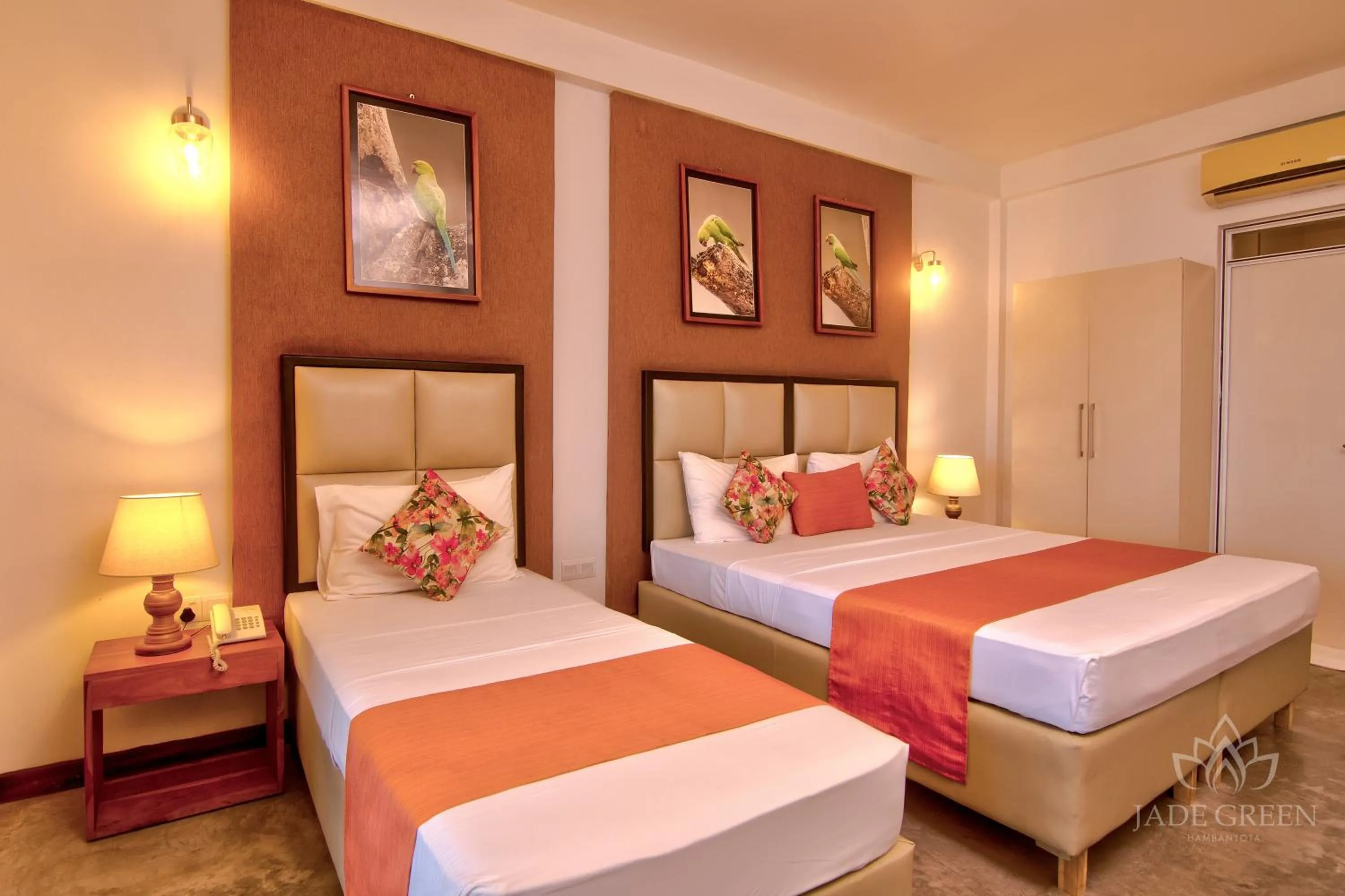 Bed in Jade Green Hotel Hambantota