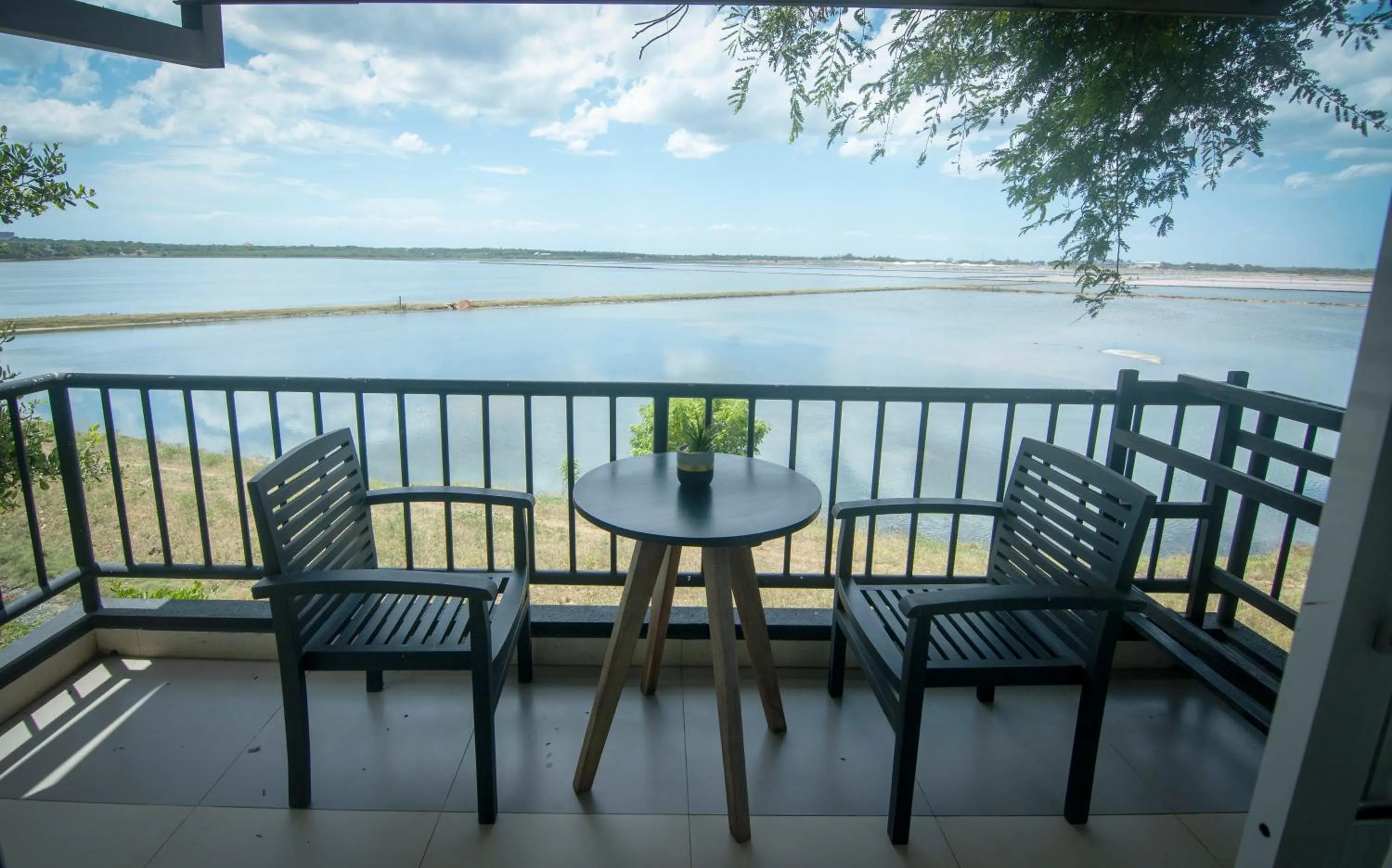 Balcony/Terrace in Jade Green Hotel Hambantota