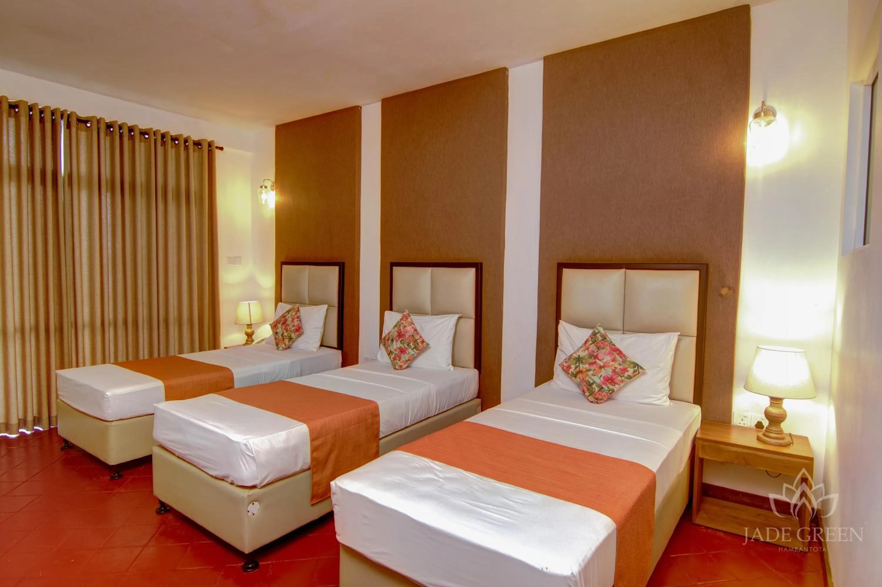 Bed in Jade Green Hotel Hambantota