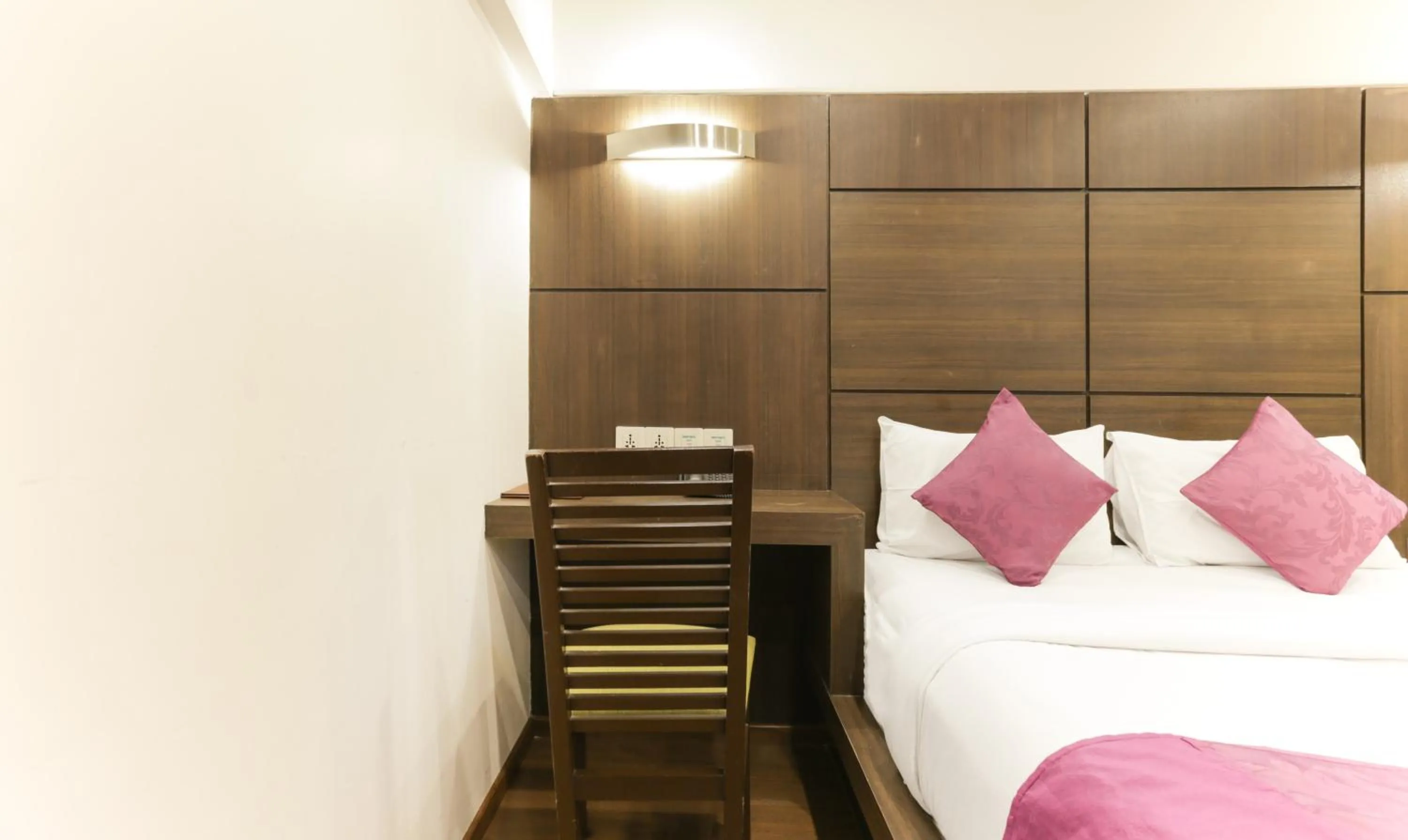 Bed in Hotel Metropolis