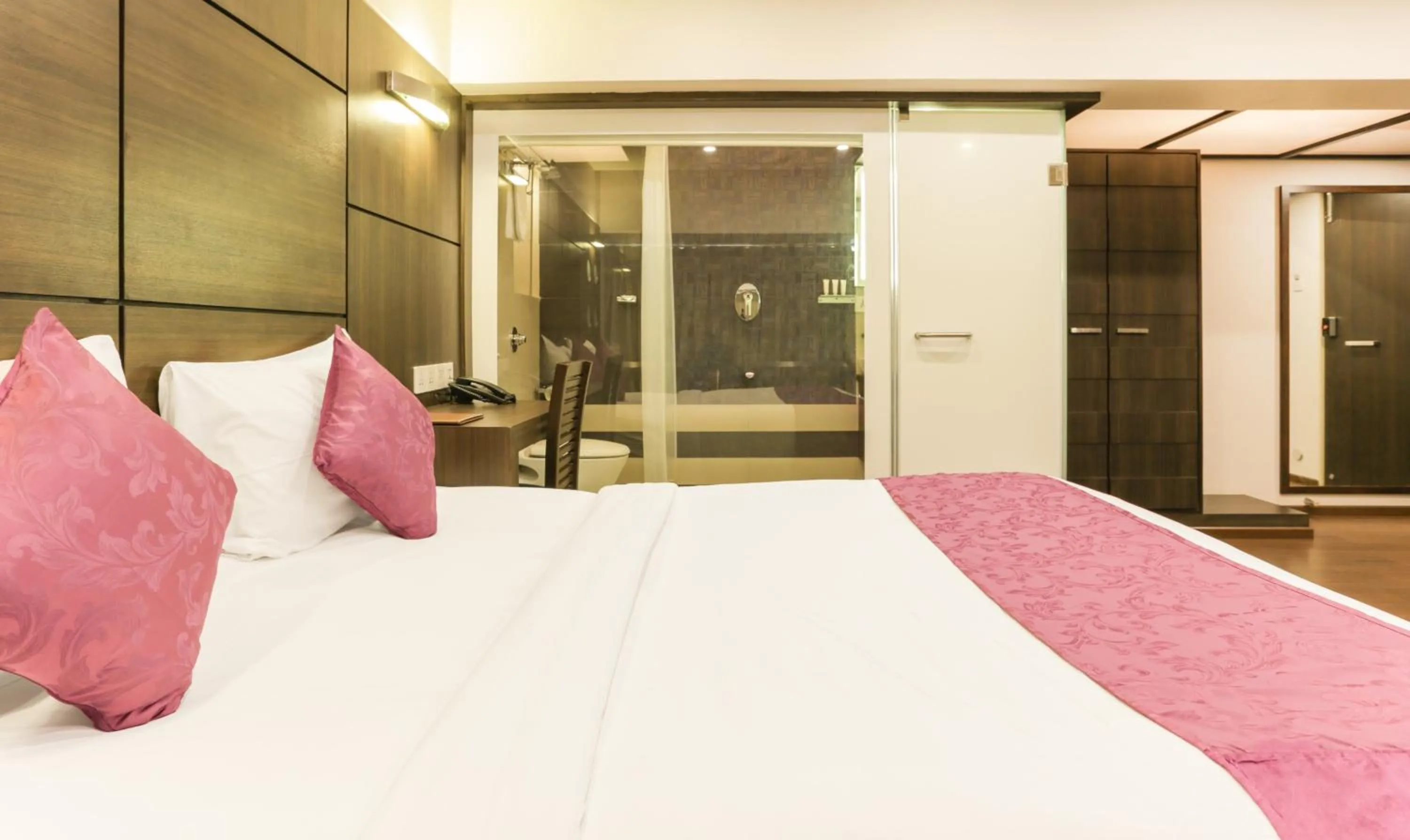 Bed in Hotel Metropolis