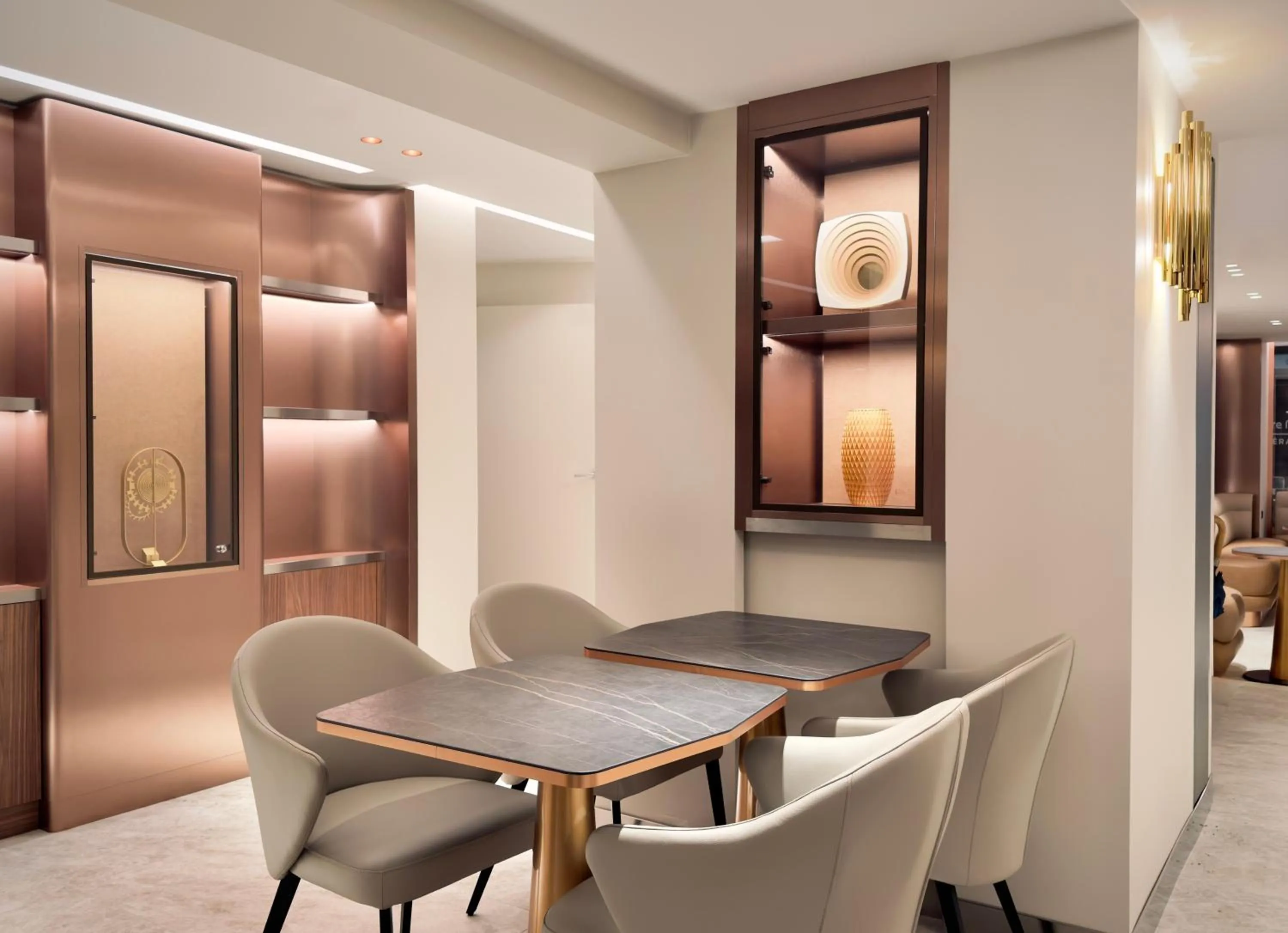 Perpetual Elysée Montaigne