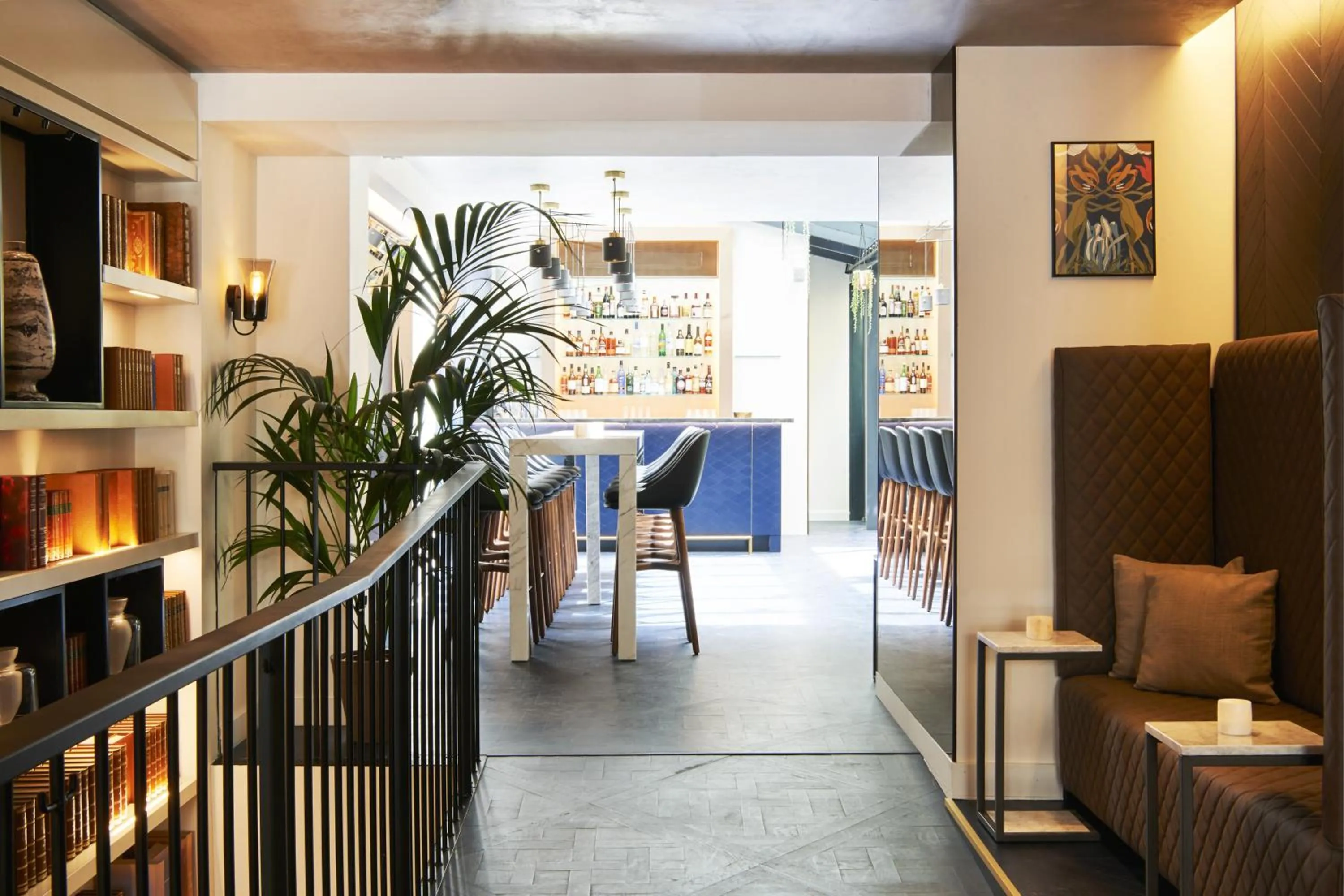 Other in Perpetual Elysée Montaigne