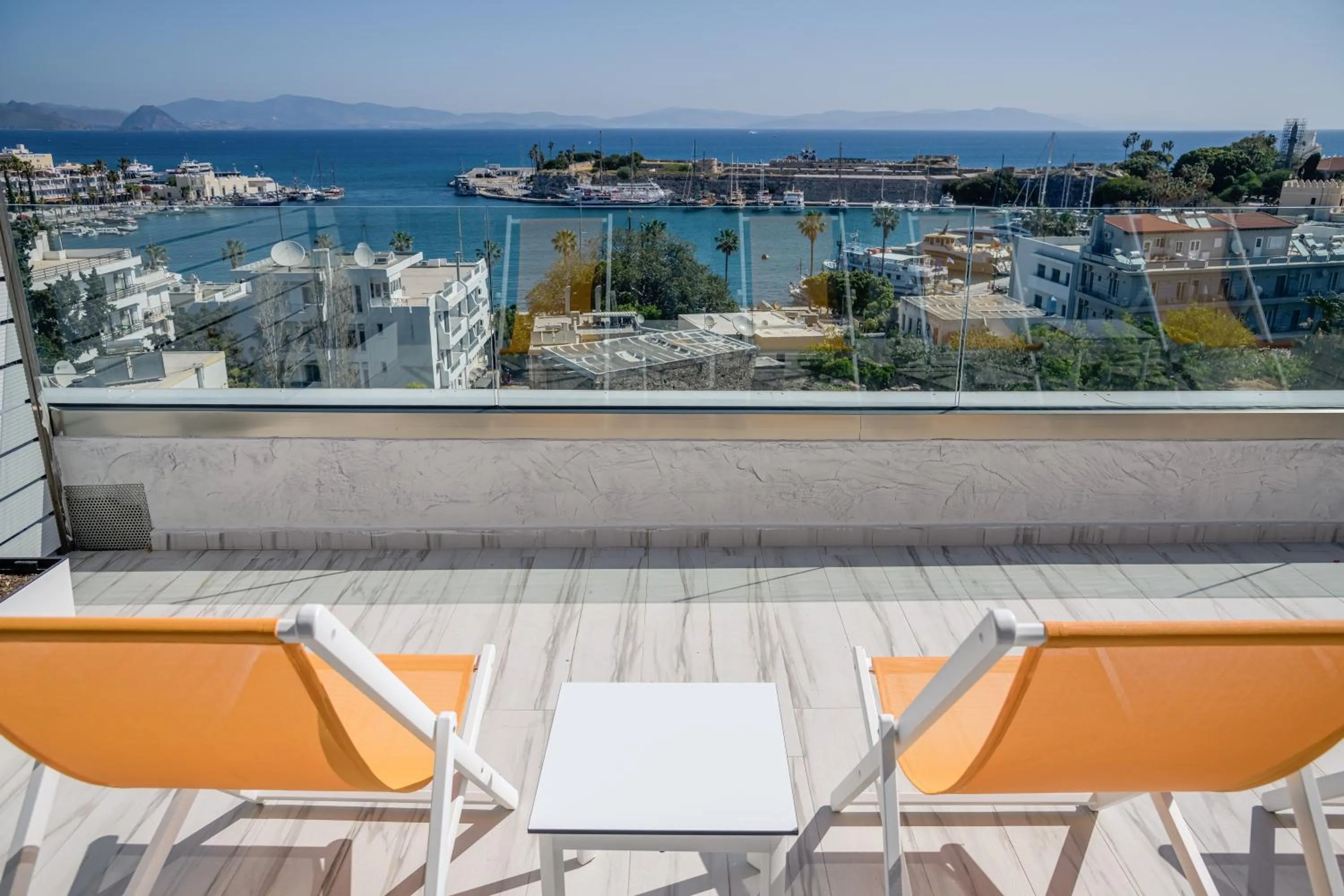 Balcony/Terrace in Alexandra Hotel&Apartments