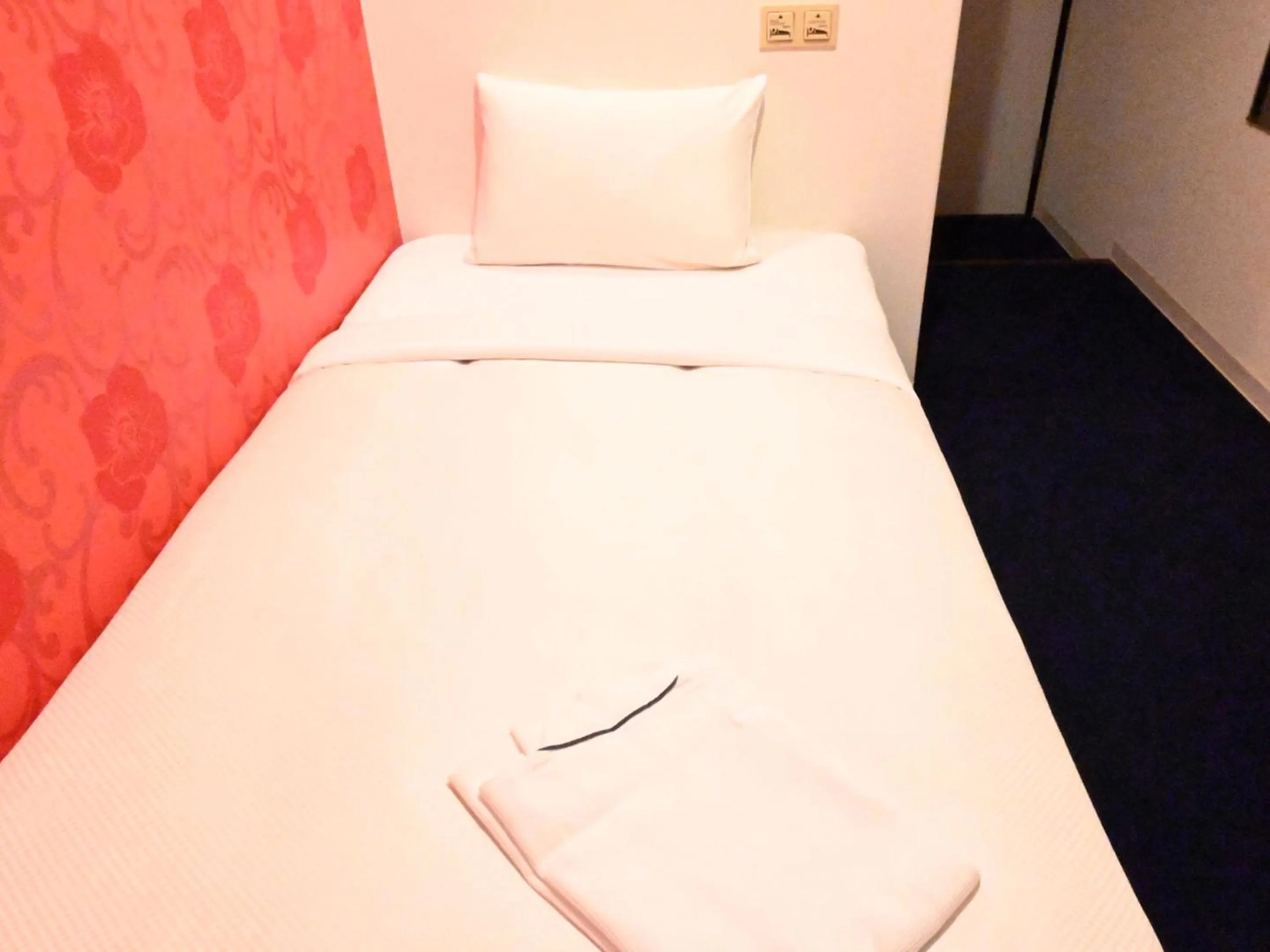 Bed in Art Inn Namba