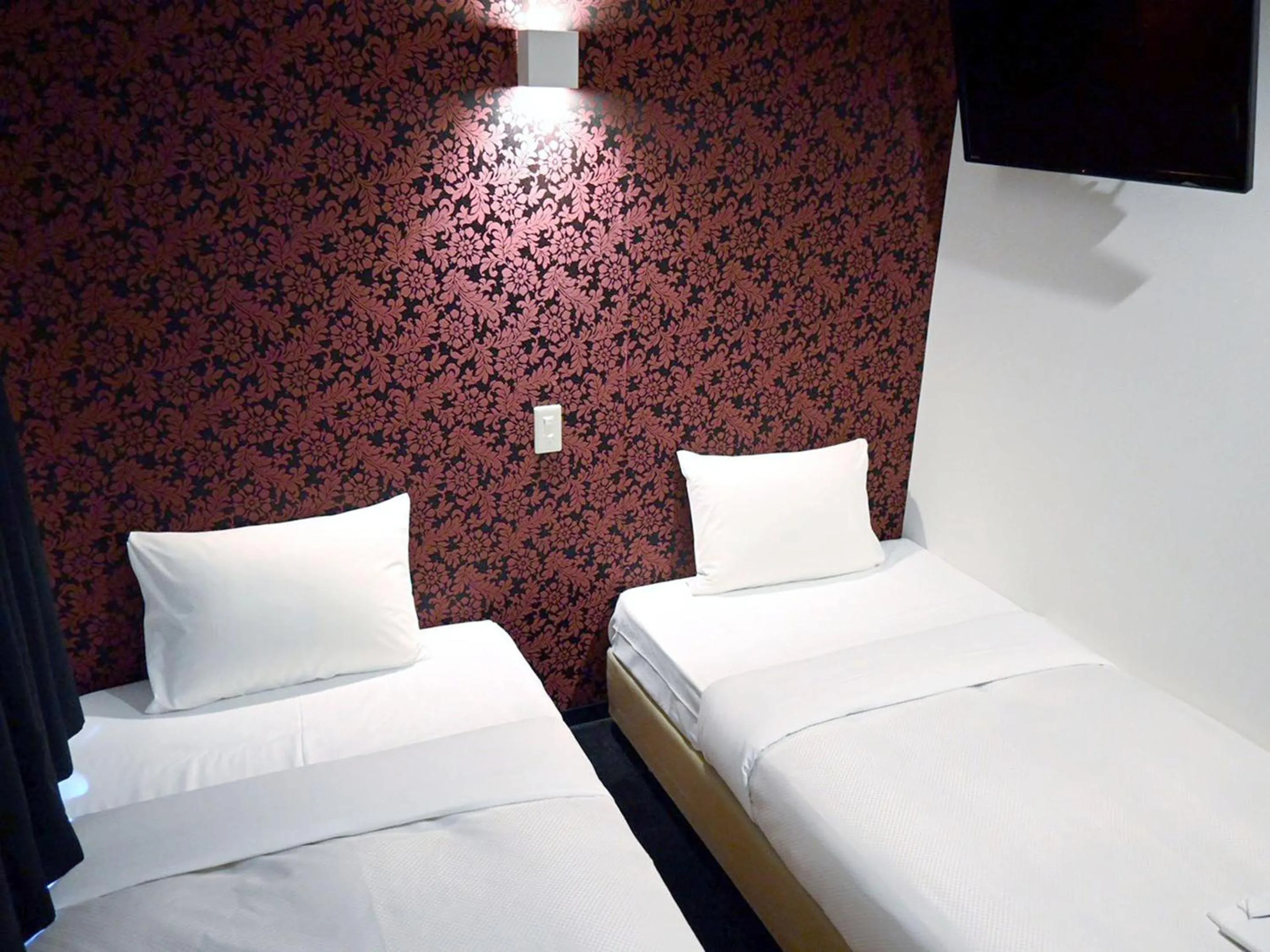 Bed in Art Inn Namba