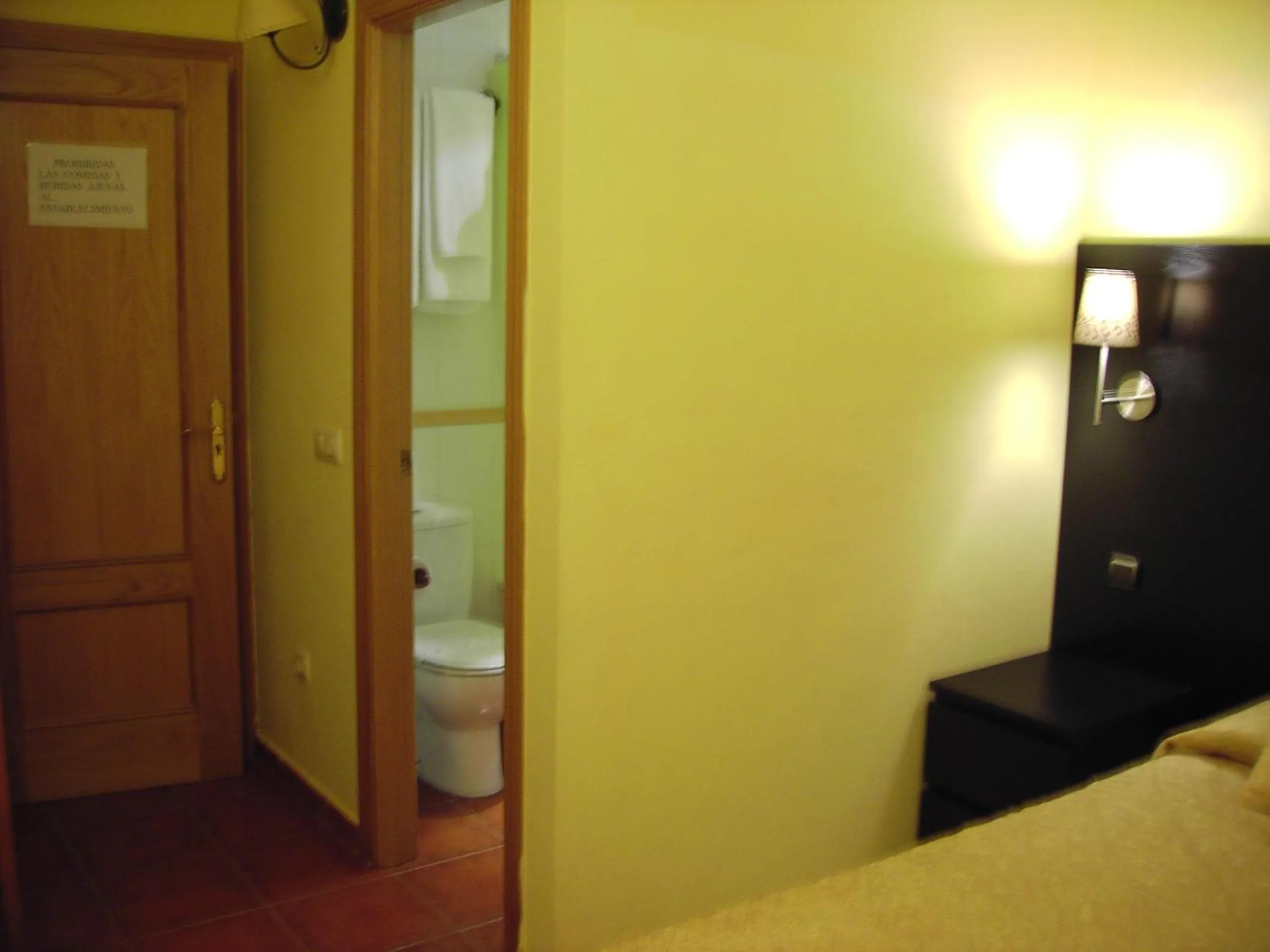 Decorative detail, Bed in Hotel Rural El Yantar de Gredos