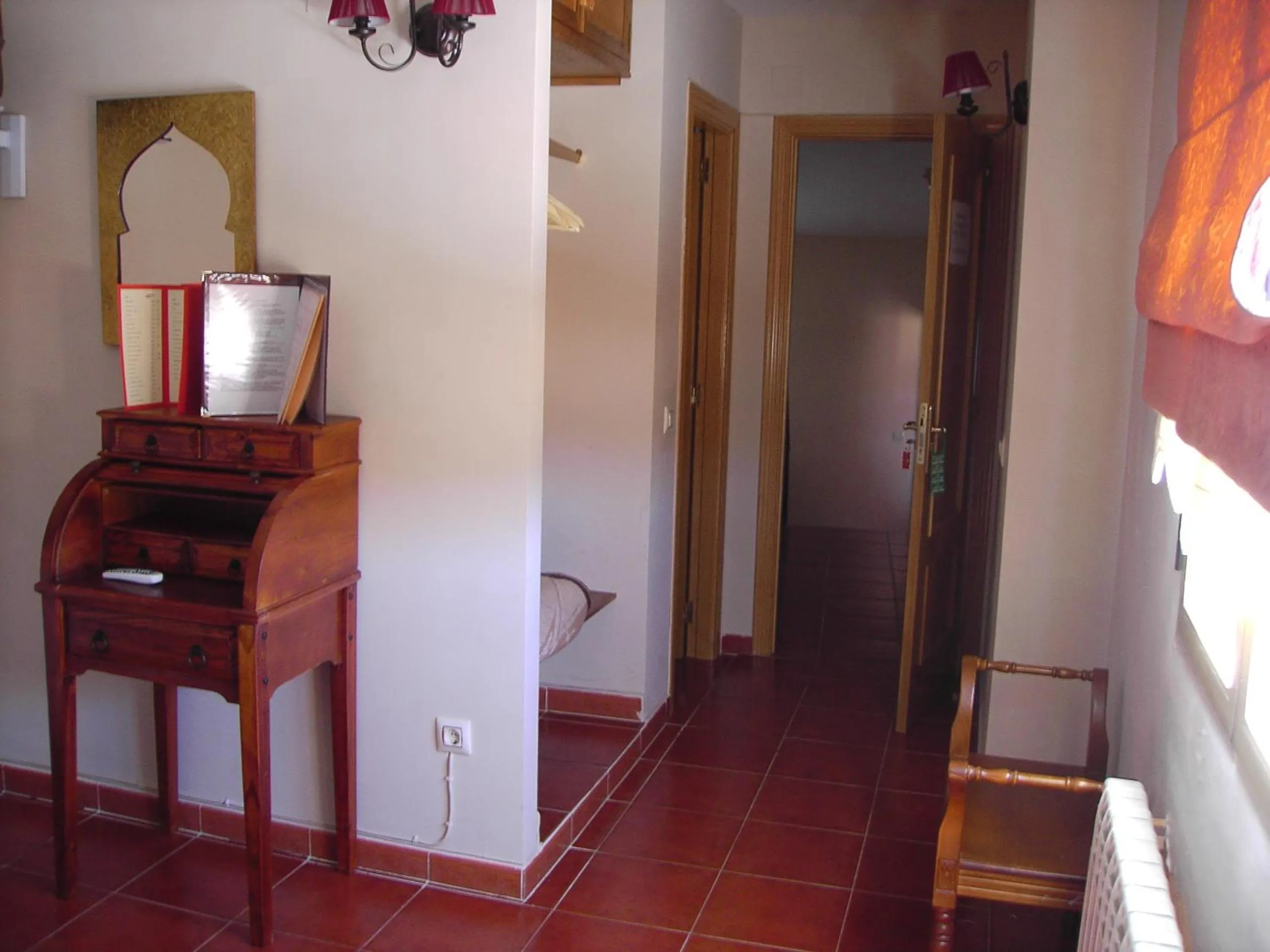 Photo of the whole room in Hotel Rural El Yantar de Gredos