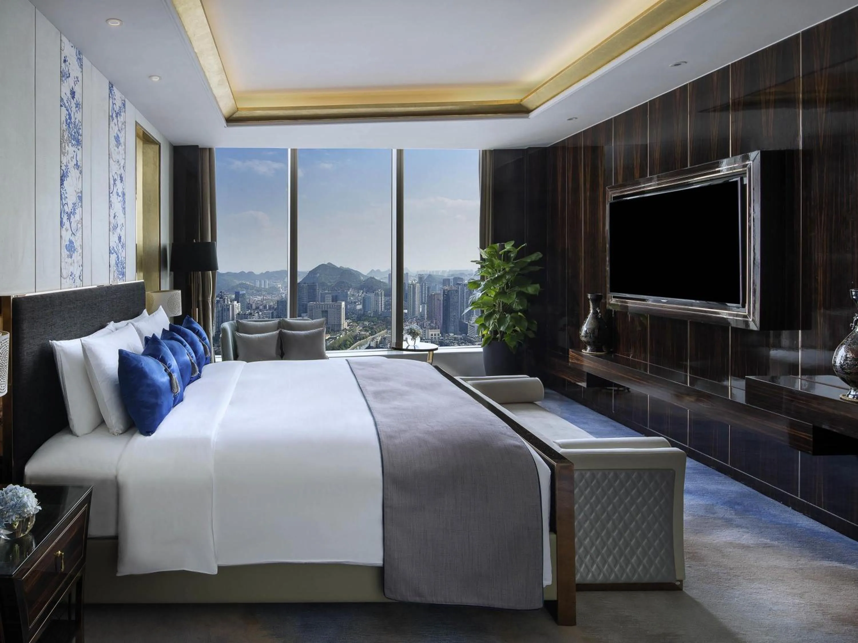 Bedroom, Bed in Sofitel Guiyang Hunter