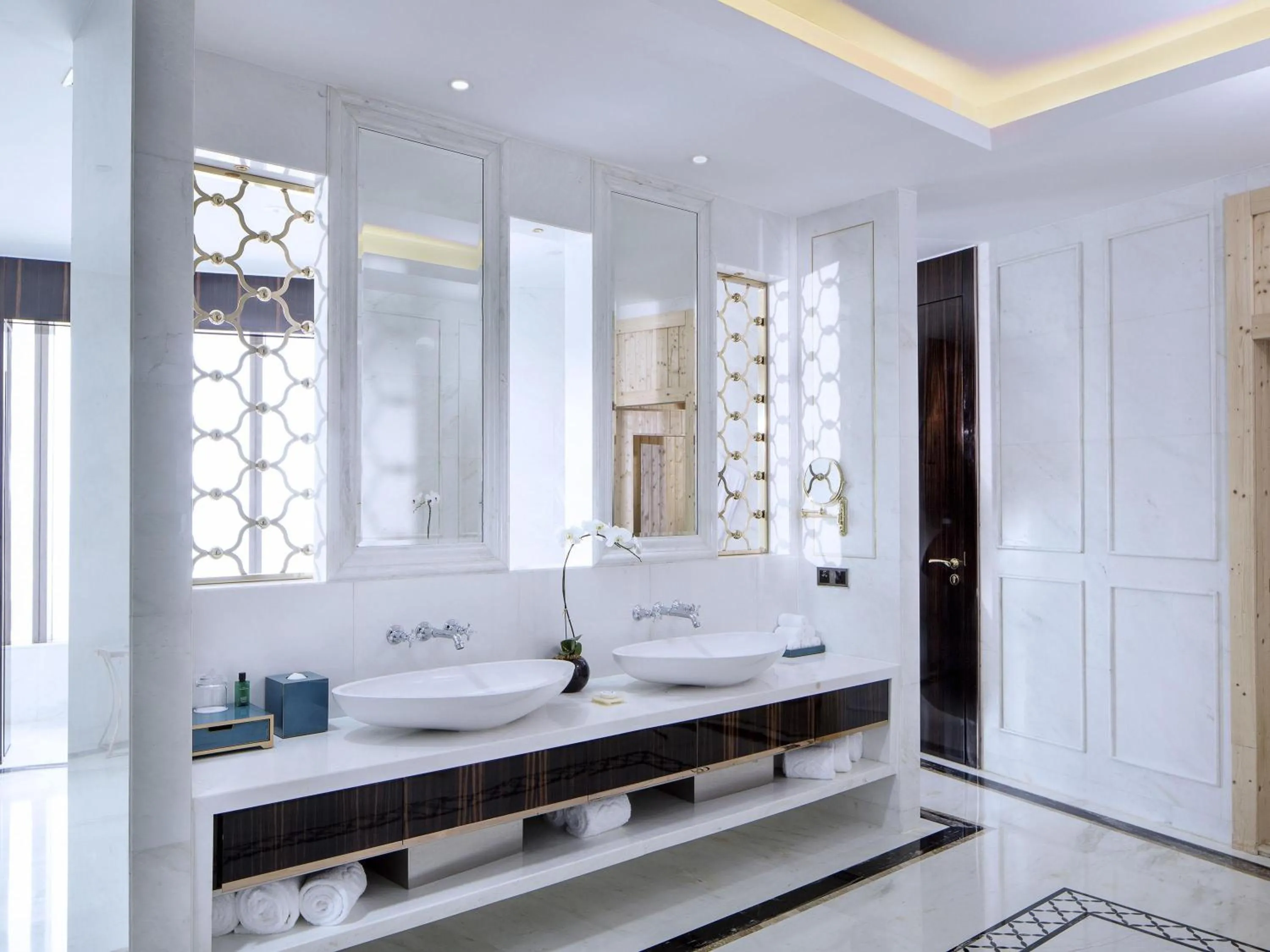 Bedroom in Sofitel Guiyang Hunter