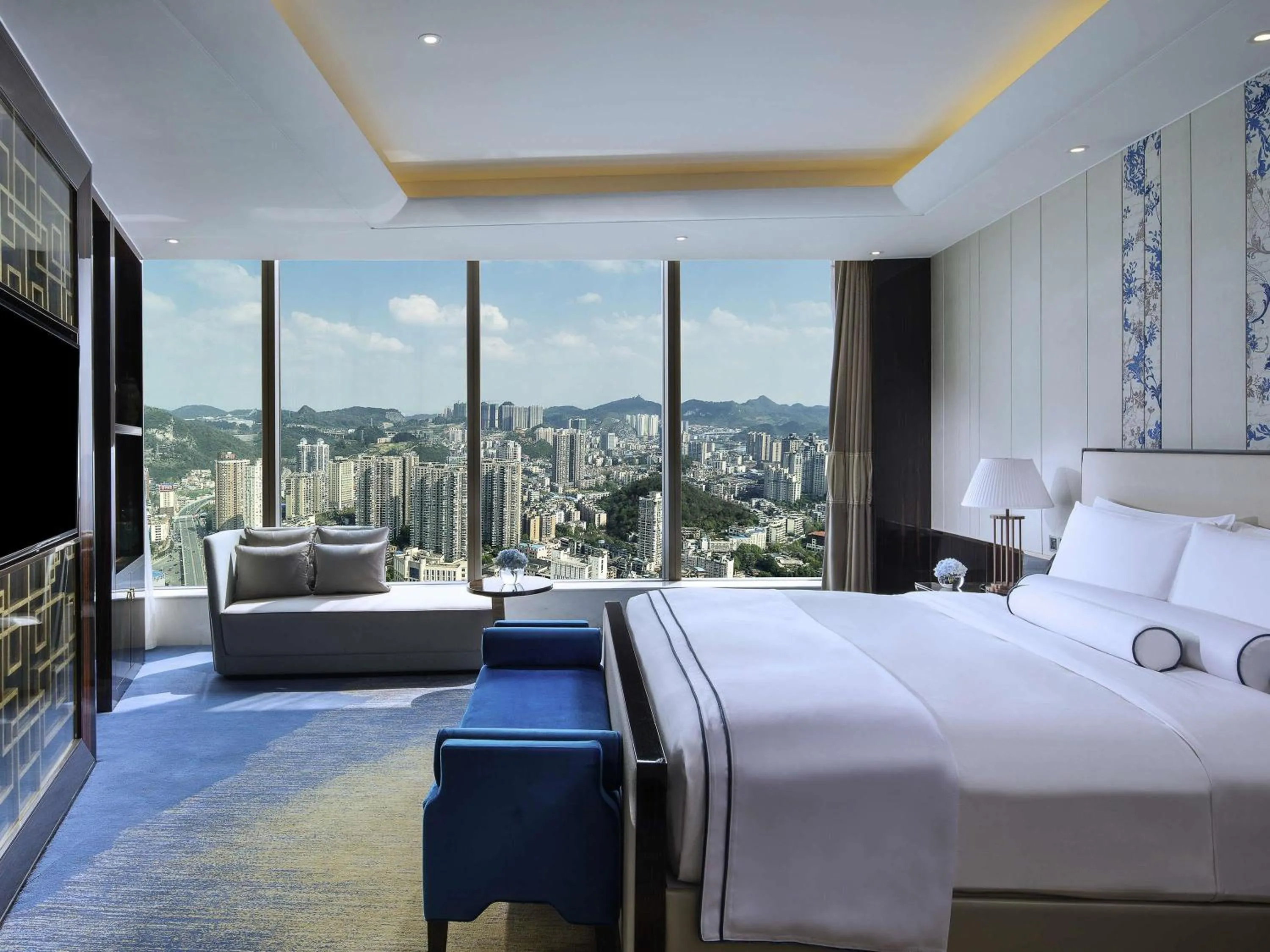 Bedroom, Bed in Sofitel Guiyang Hunter