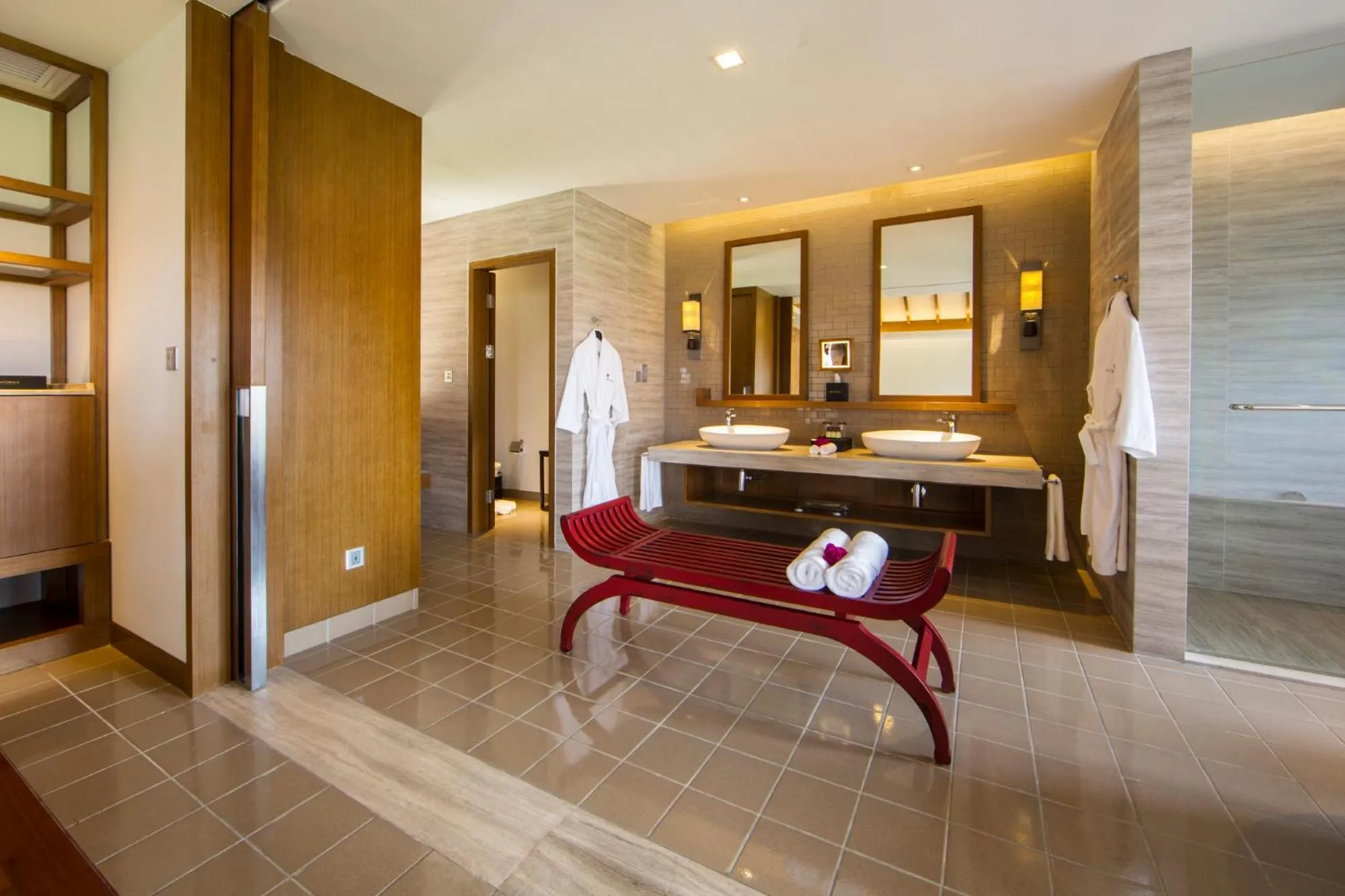 Bathroom in Pullman Luang Prabang