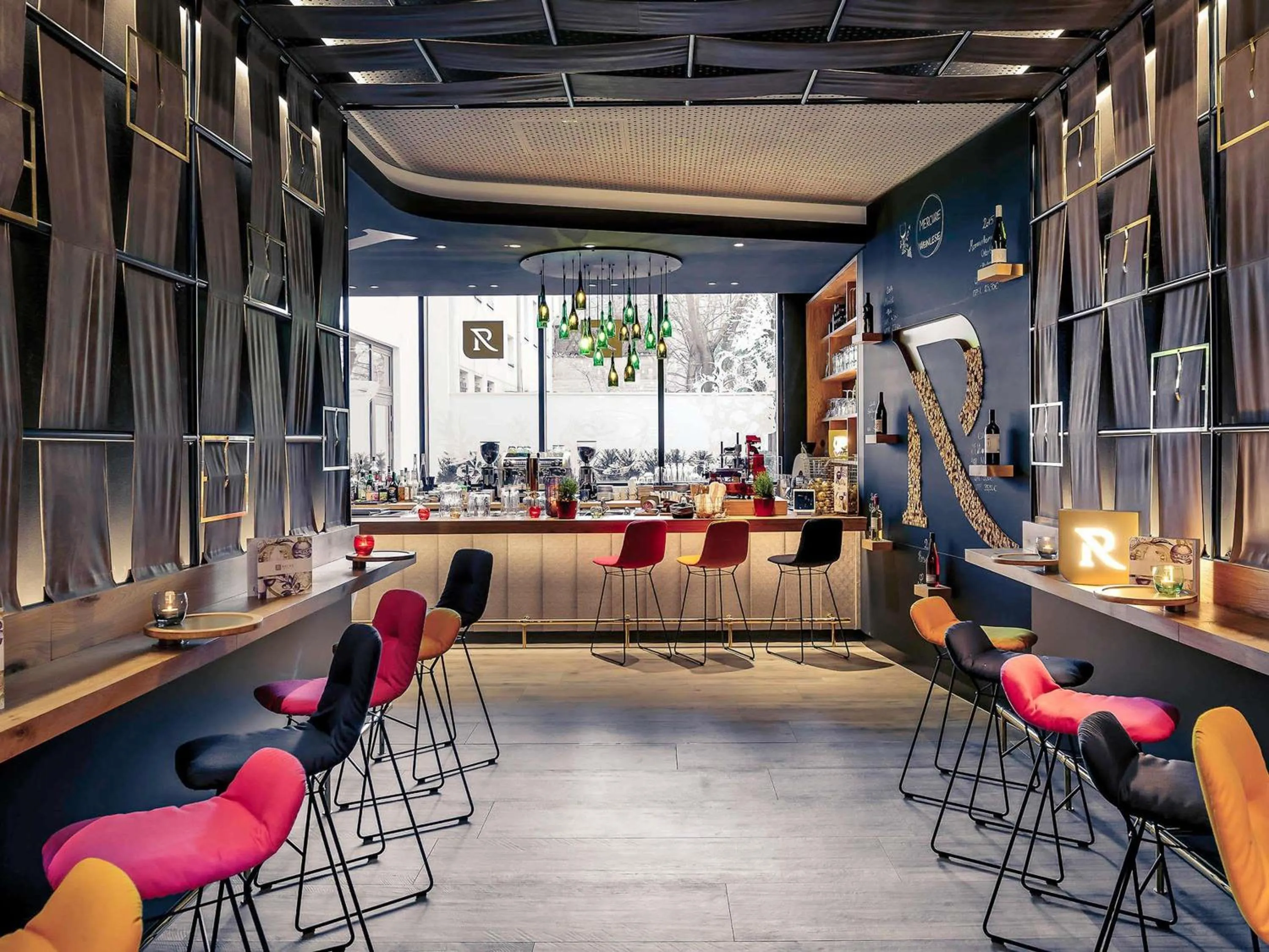 Property building in MERCURE Hotel Berlin Wittenbergplatz