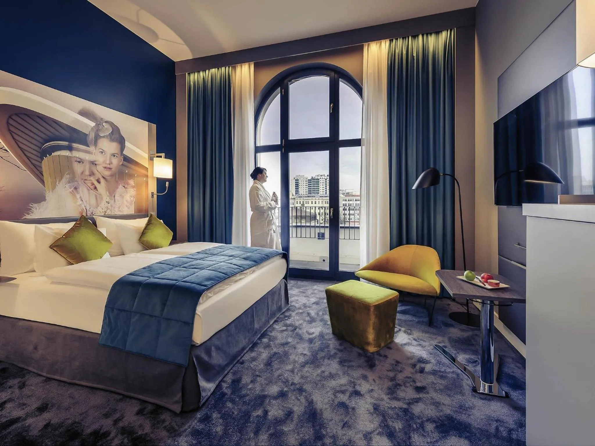 Bedroom, Bed in MERCURE Hotel Berlin Wittenbergplatz