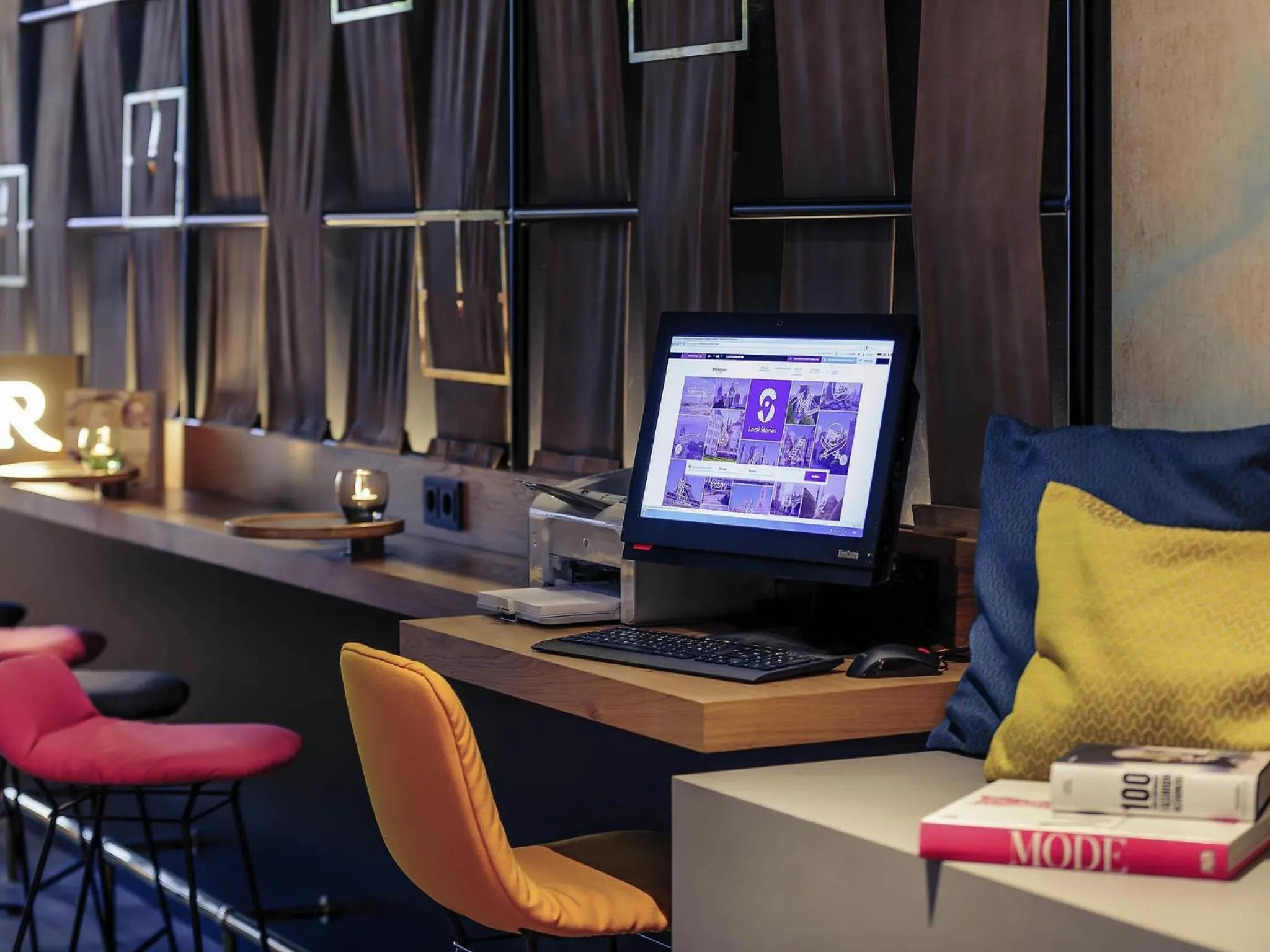 Lounge or bar in MERCURE Hotel Berlin Wittenbergplatz