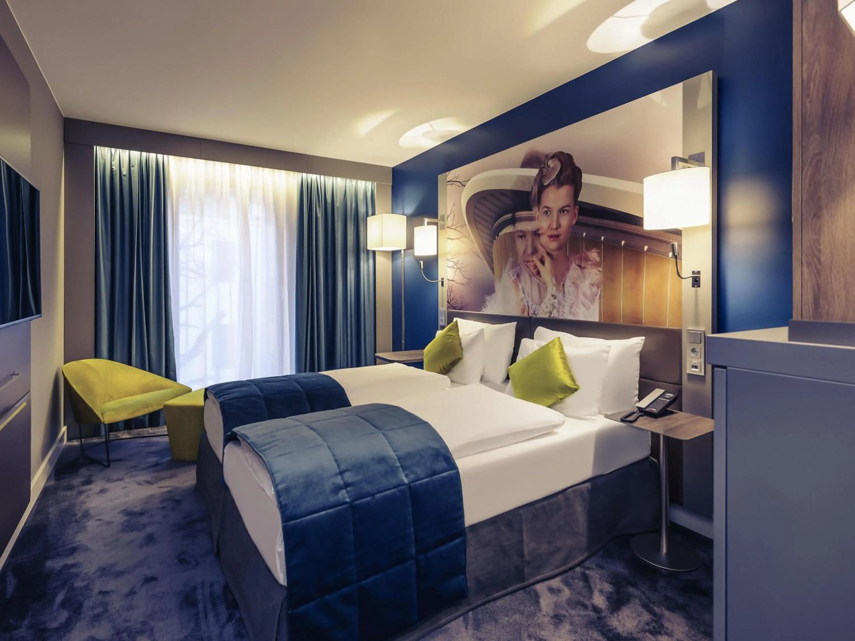 Bedroom, Bed in MERCURE Hotel Berlin Wittenbergplatz