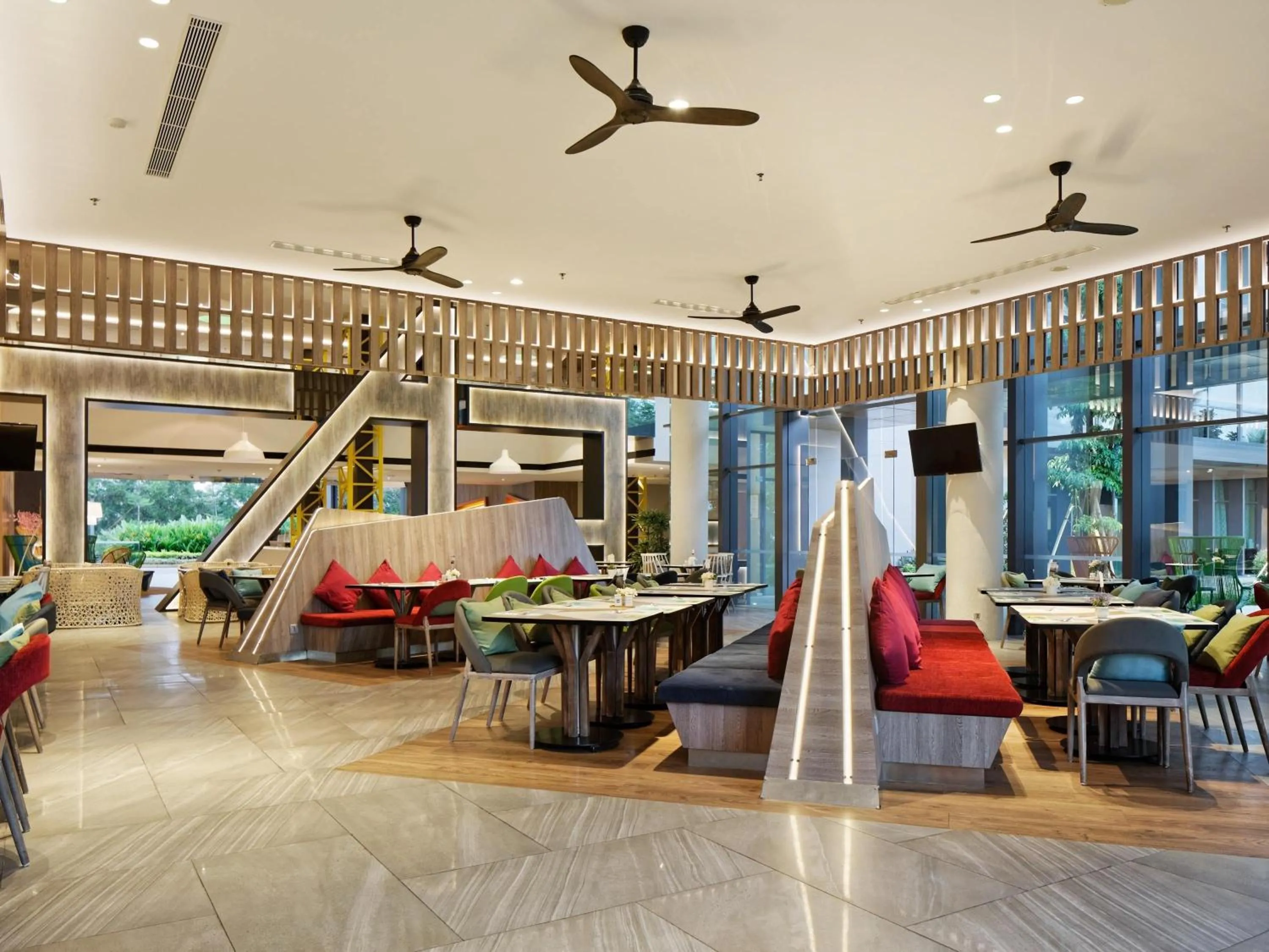 Restaurant/places to eat in ibis Styles Batam Nagoya