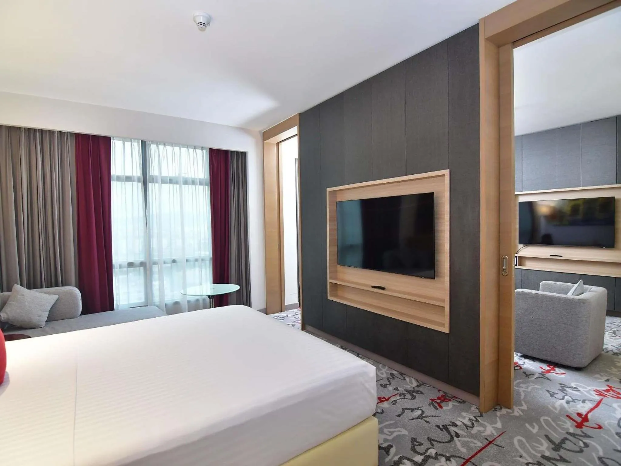 Bedroom, Bed in Mercure Kuala Lumpur Shaw Parade