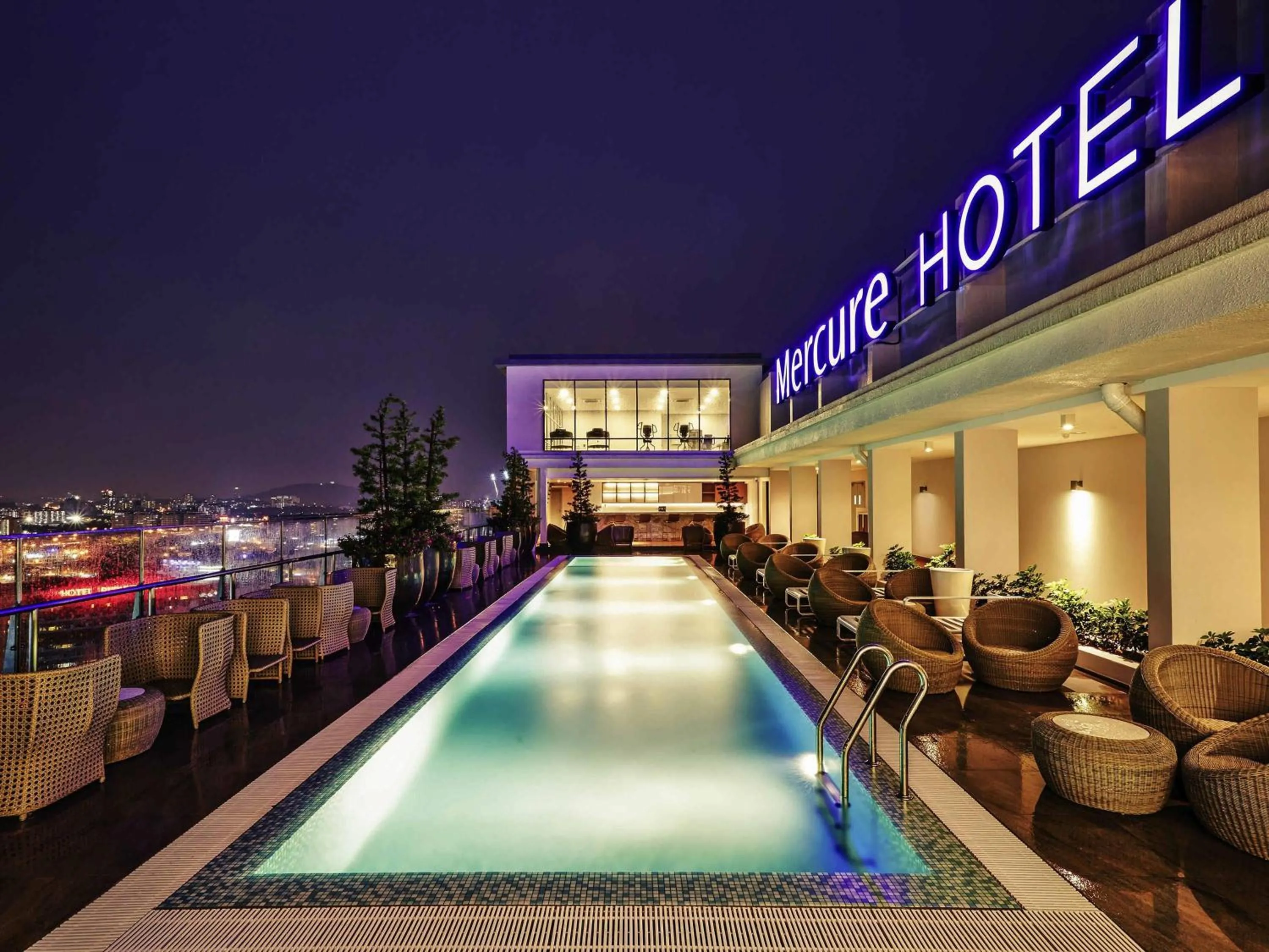 Pool view in Mercure Kuala Lumpur Shaw Parade
