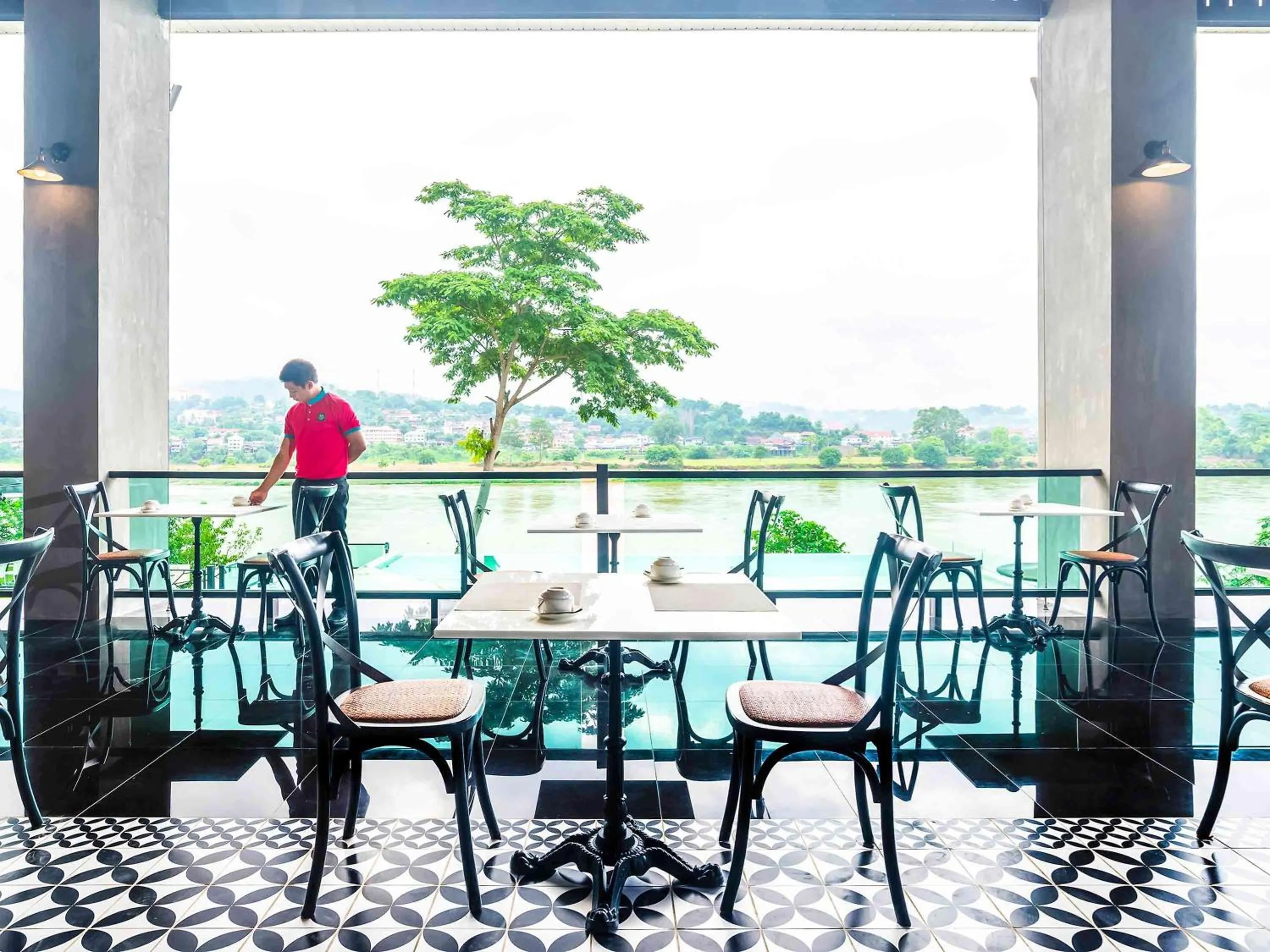 Restaurant/places to eat in Chiangkhong Teak Garden Riverfront Onsen Hotel- SHA Extra Plus