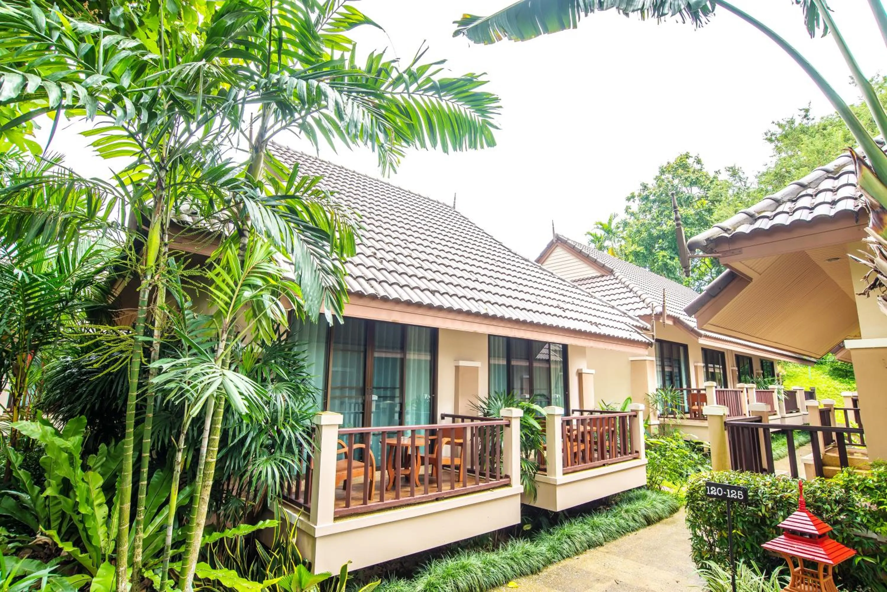 Chiangkhong Teak Garden Riverfront Onsen Hotel- SHA Extra Plus