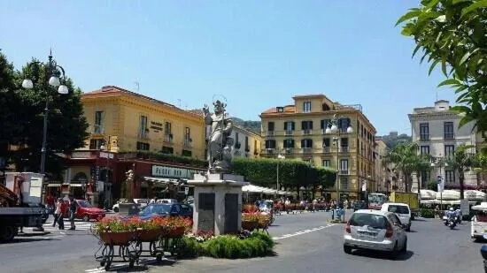 Property building in Casa Fortuna