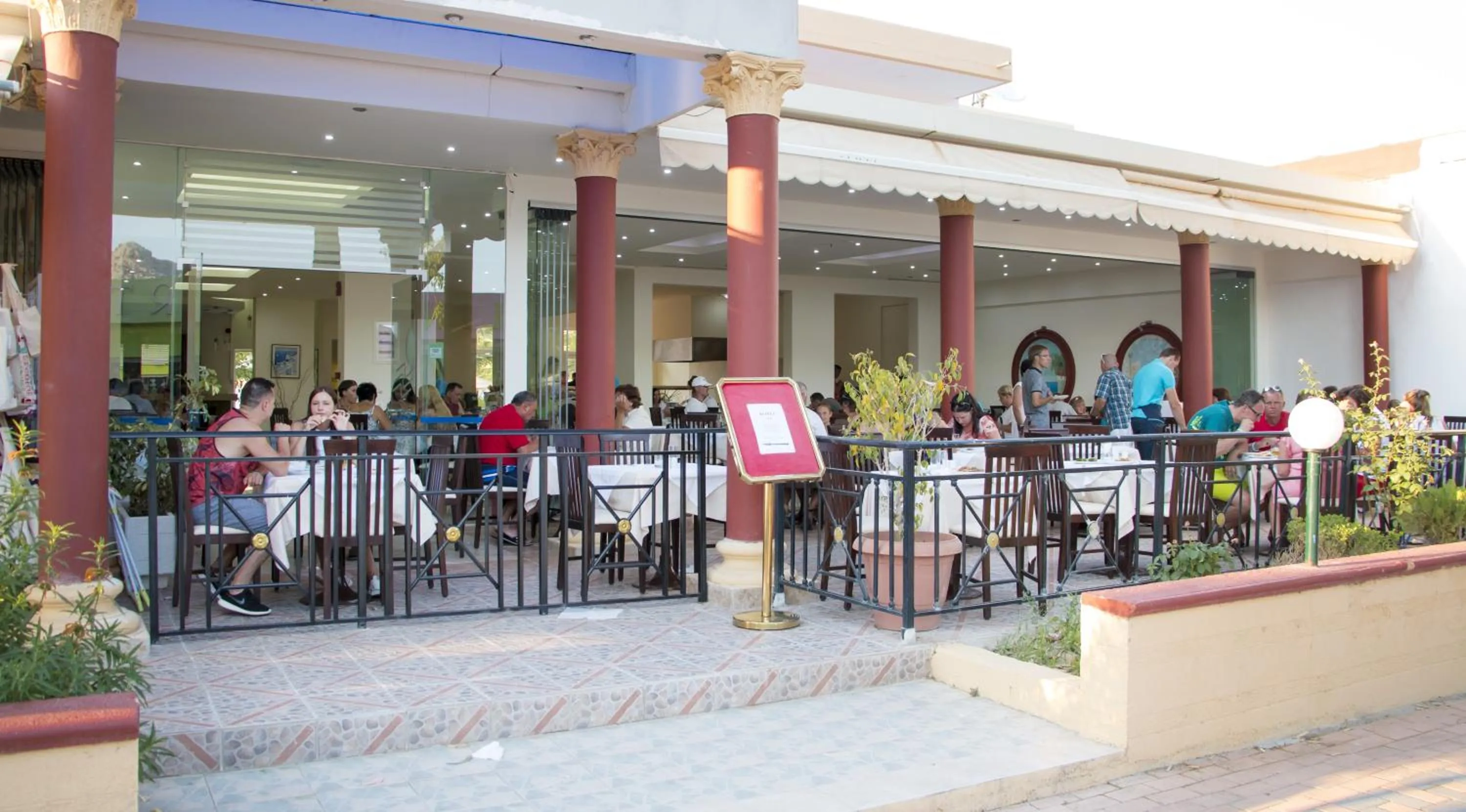 Property building in Marathon Hotel - All Inclusive