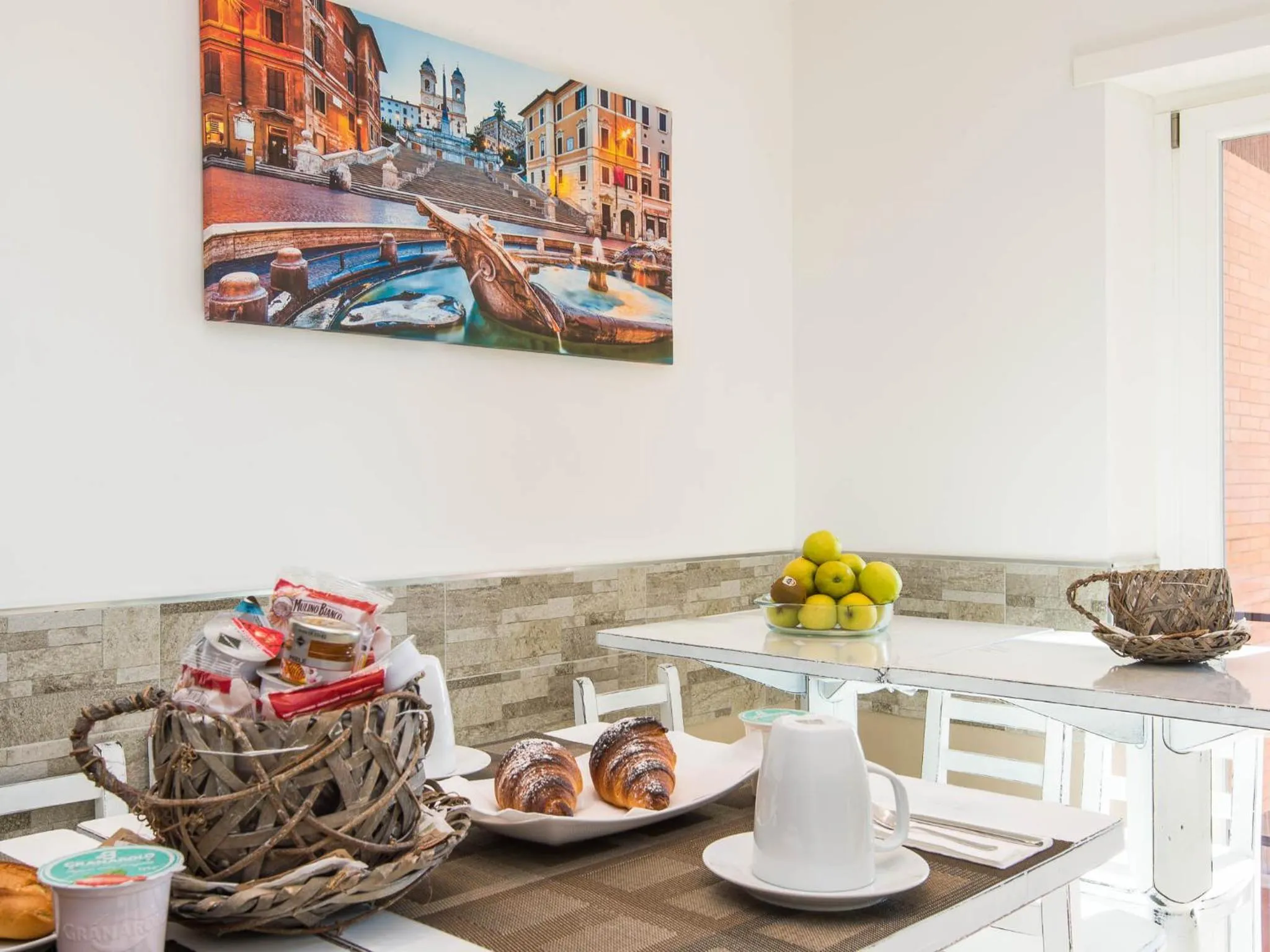 Italian breakfast in Guesthouse Park Pines