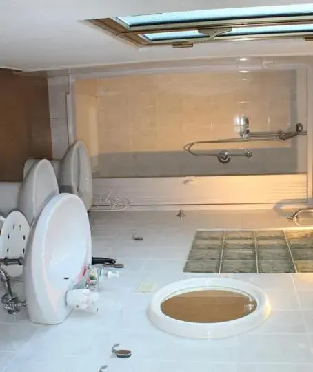 King Room - single occupancy in La Maison King Room - single occupancy in La Maison