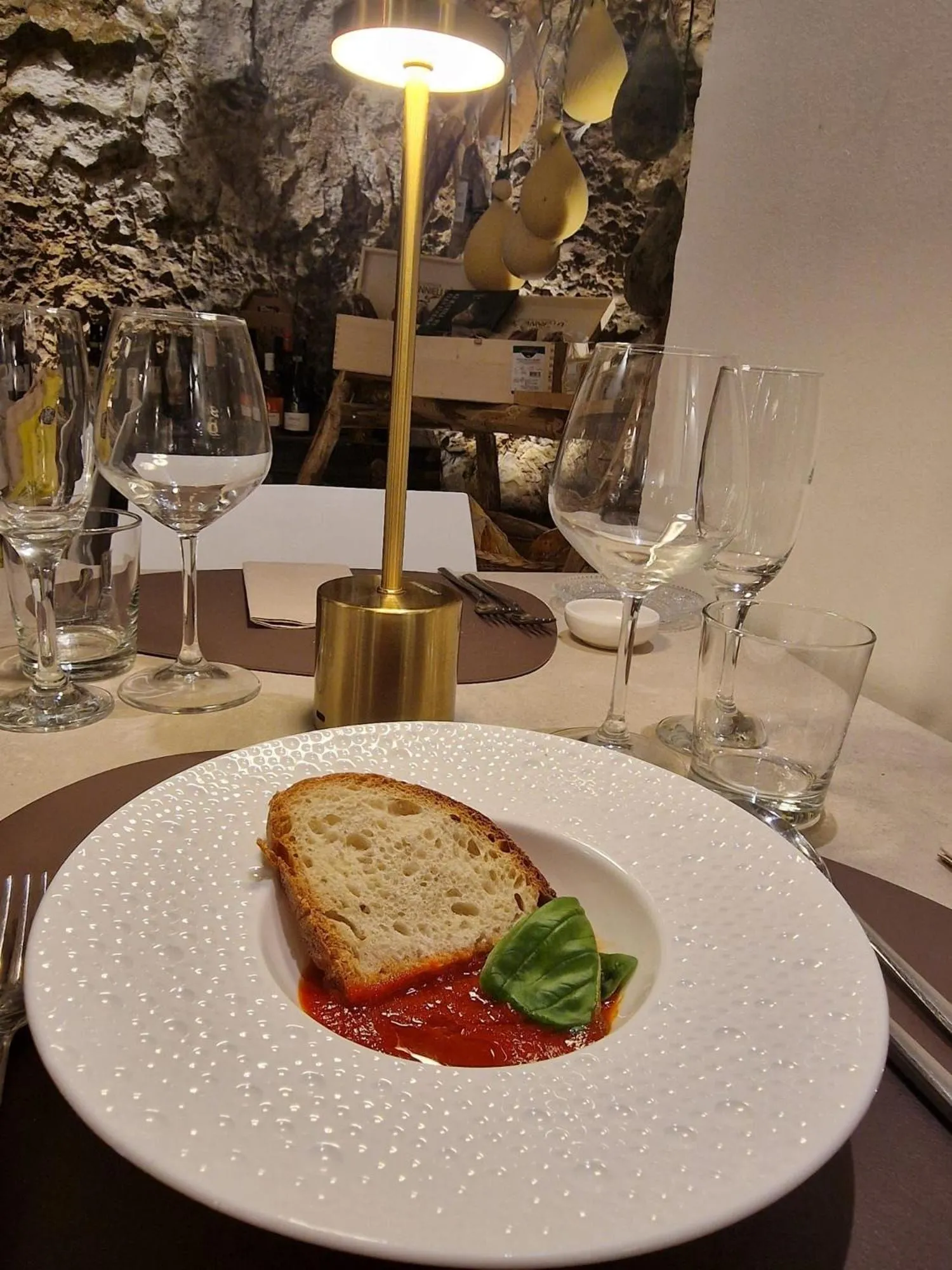 Restaurant/places to eat in La Maison