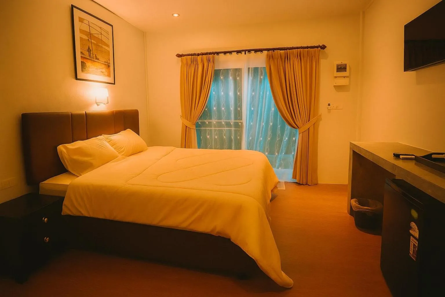 Bed in Pakmeng Beach Resort