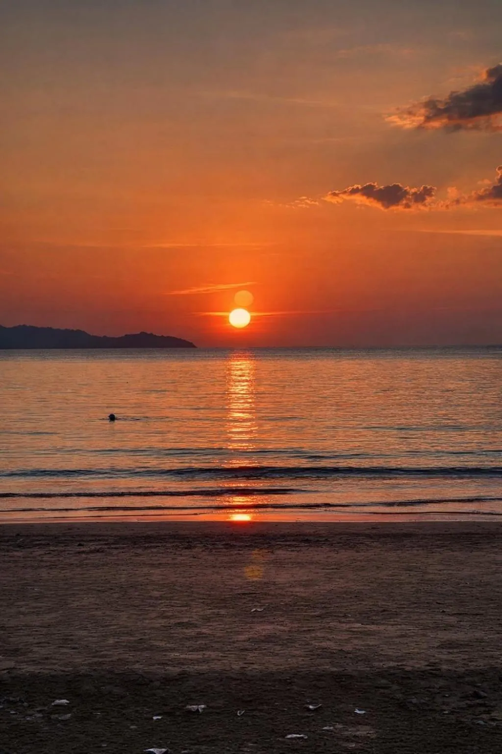 Pakmeng Beach Resort