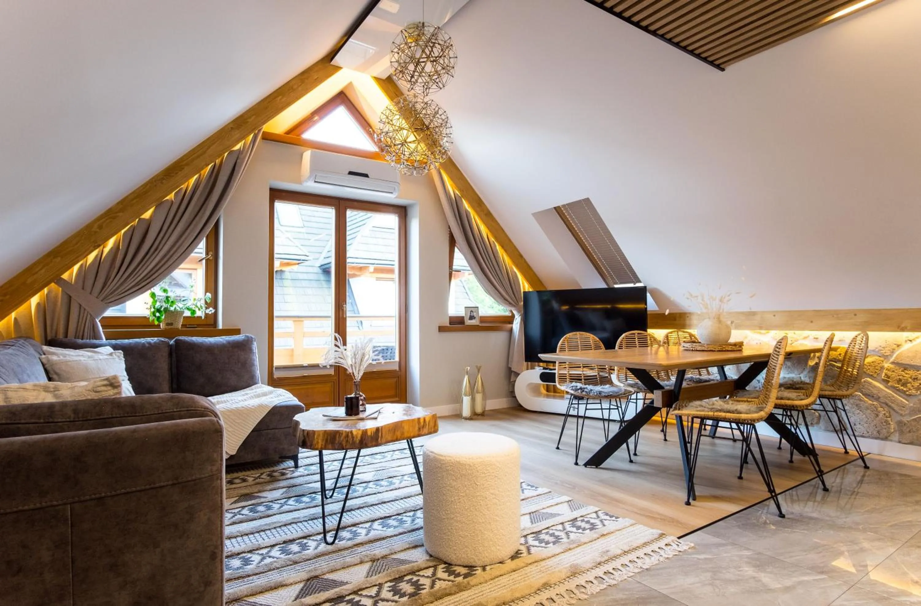 Superior Apartment in Apart-Center Zakopiańskie Tarasy SPA