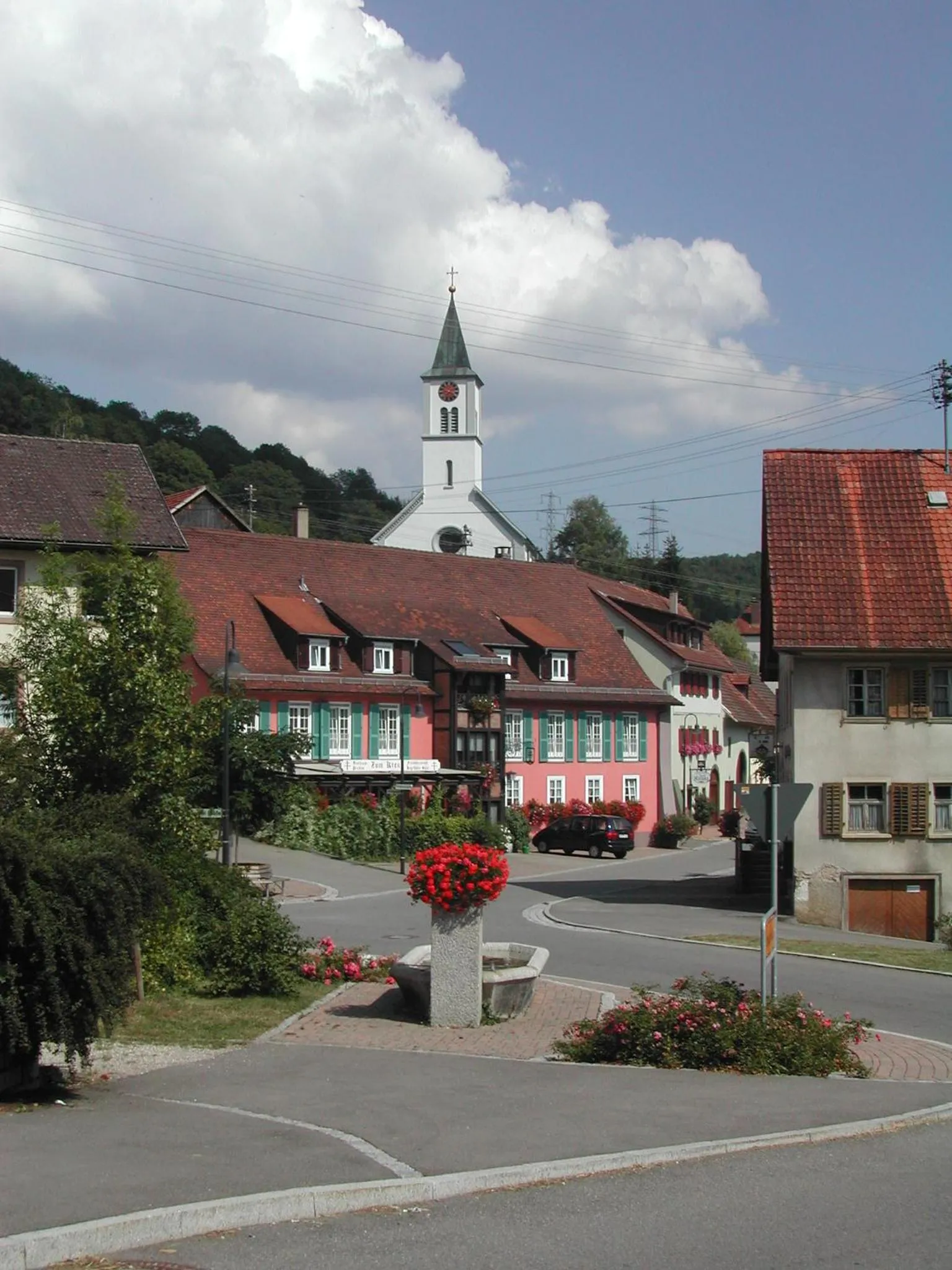 Property building in Gasthaus-Pension Zum Kreuz