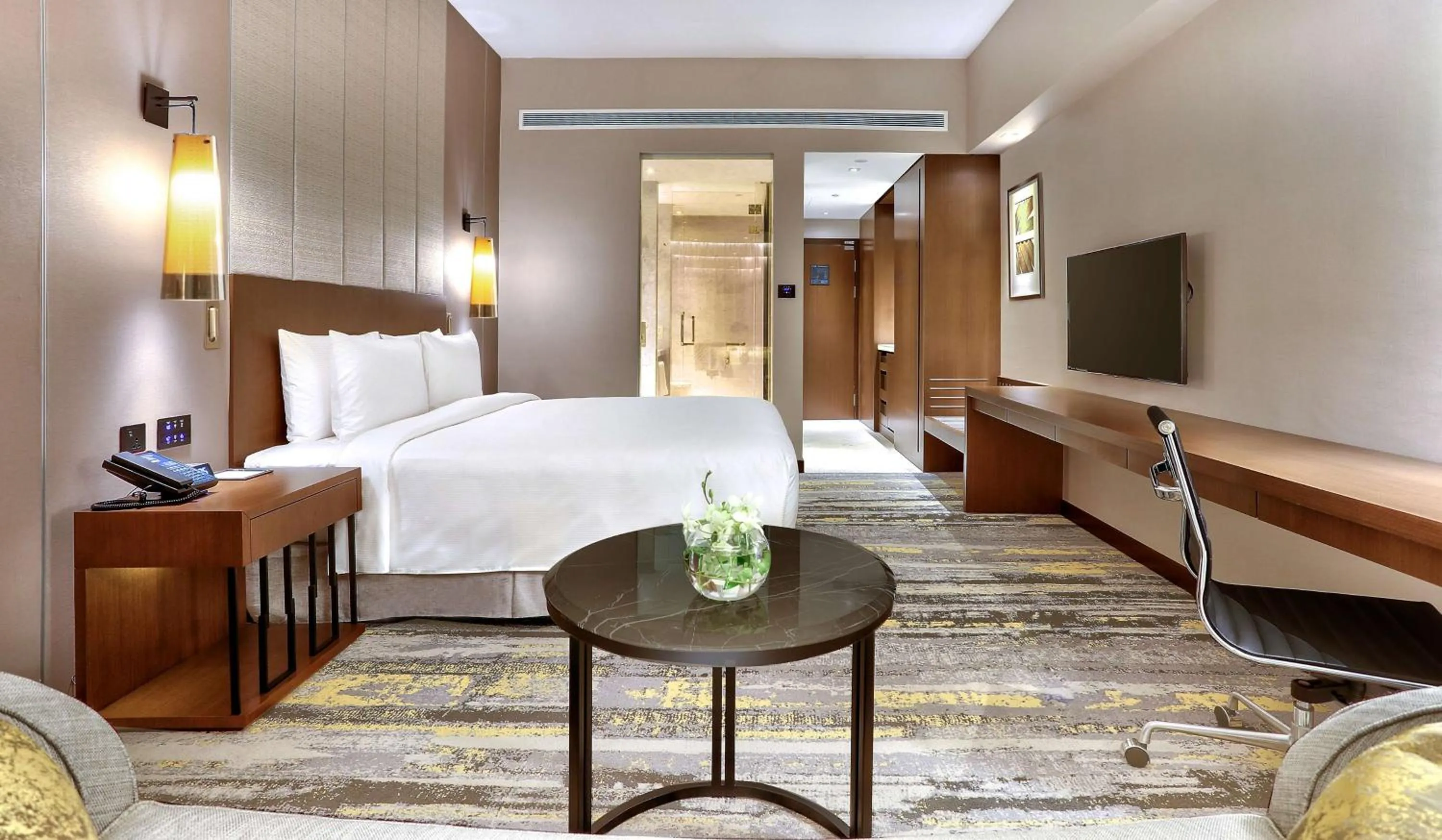 Bed in Hilton Kota Kinabalu