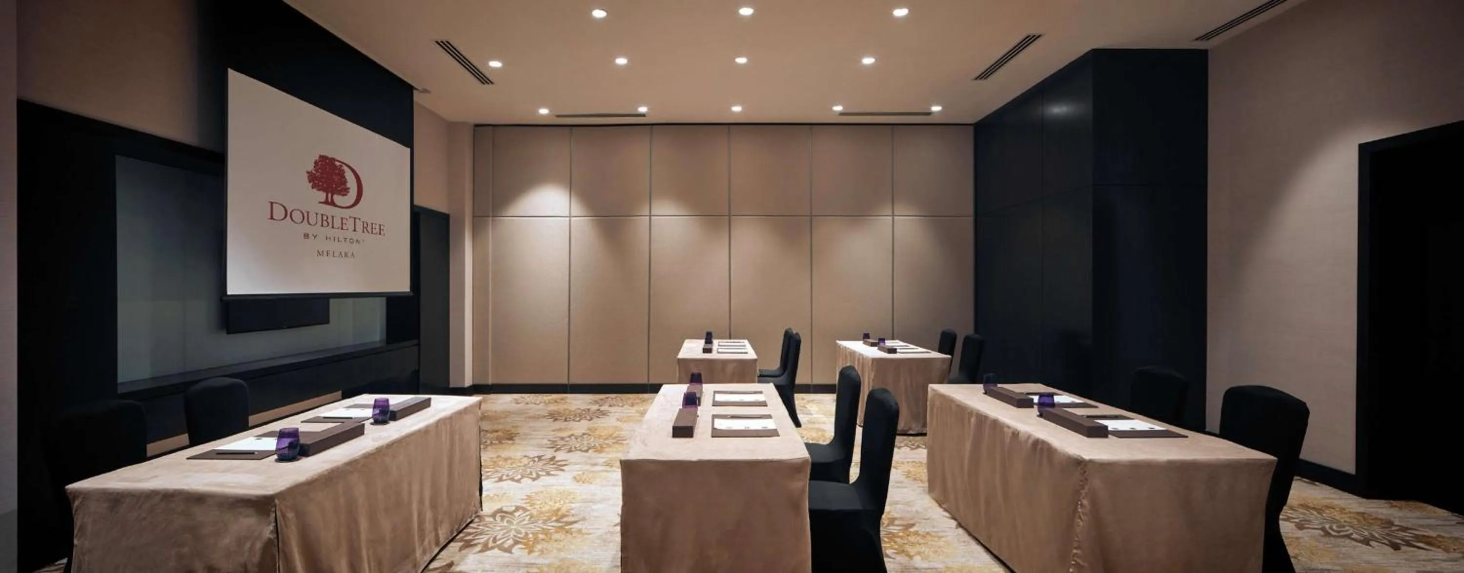 Meeting/conference room in DoubleTree by Hilton Melaka
