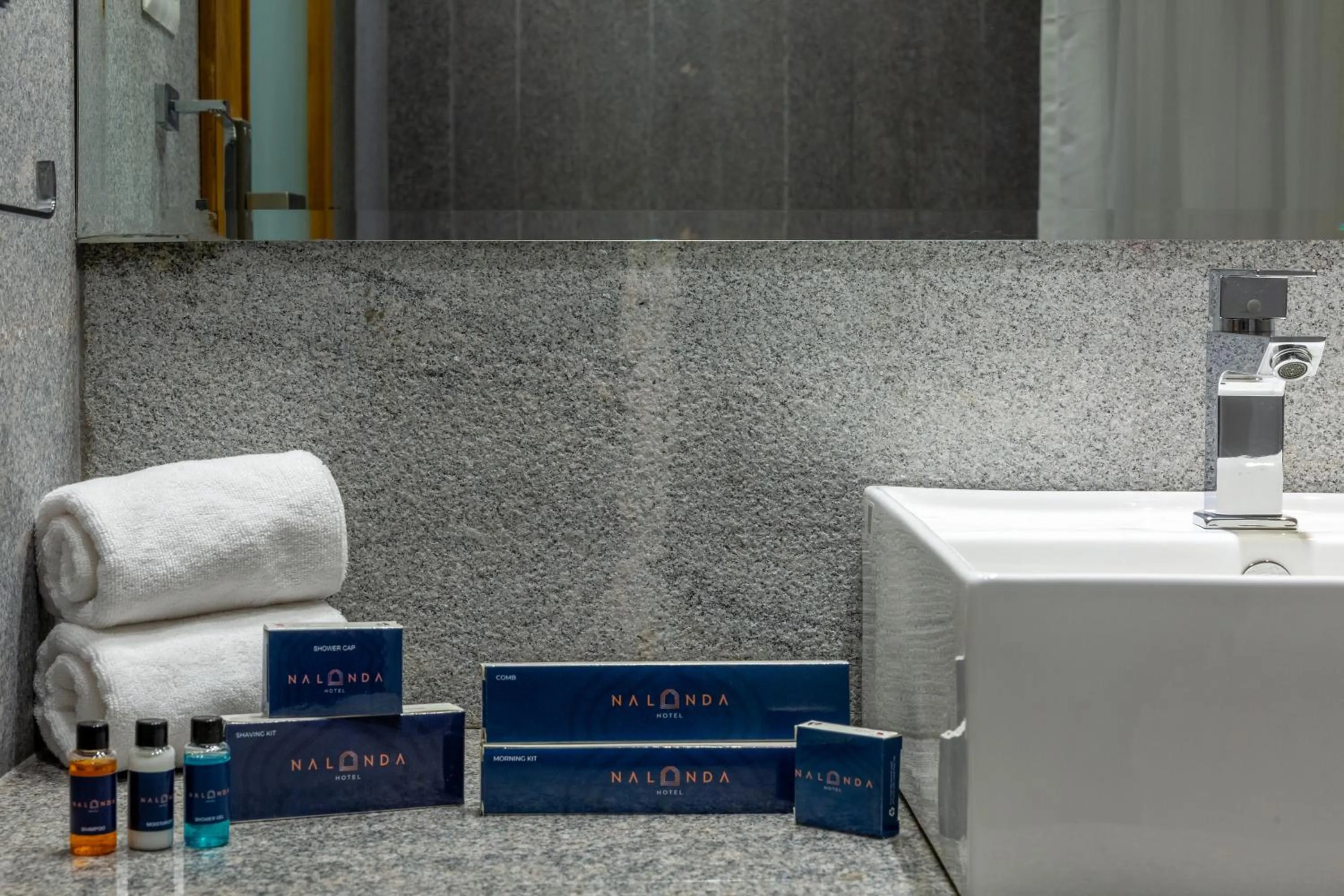 Bathroom in Hotel Nalanda